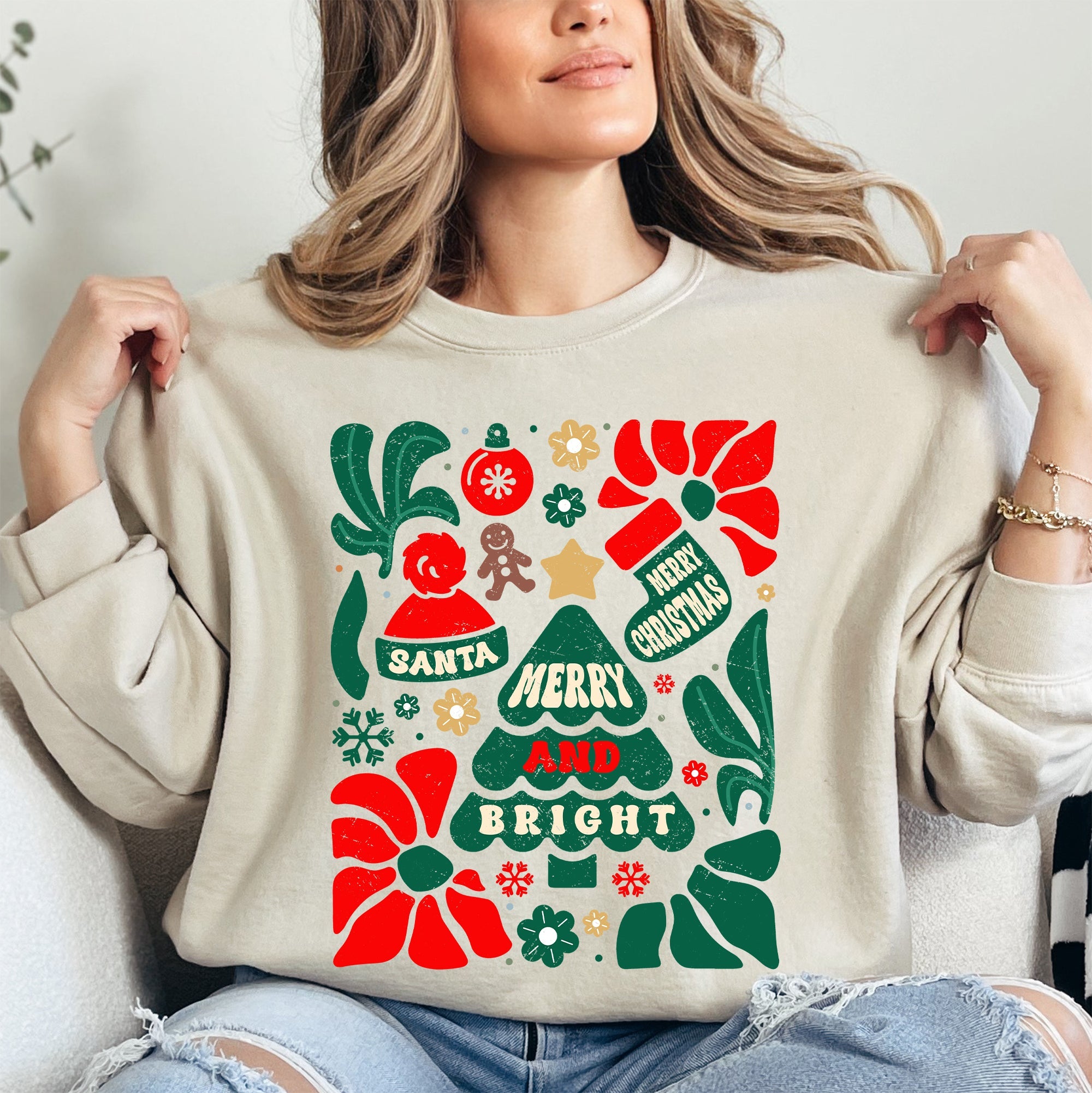 Merry And Bright Floral Ornament Tree Christmas Pattern With Festive Flowers Sweatshirt