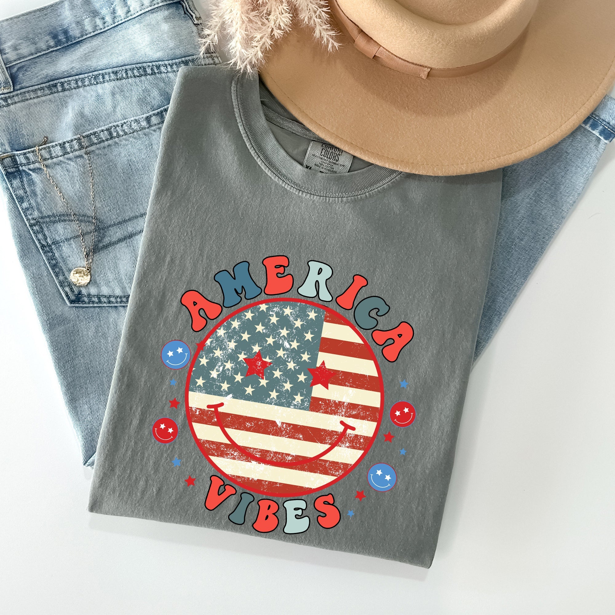 Retro America Vibes Patriotic Vintage Fourth Of July Americana Heritage Edition Comfort Colors Tee