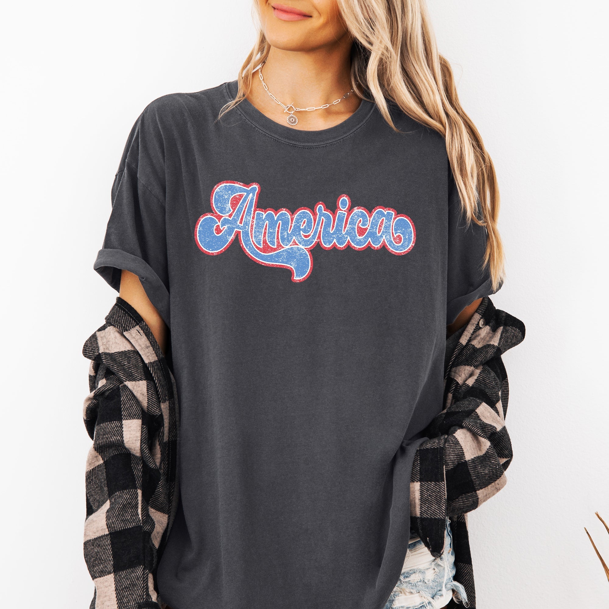 Retro America Grunge Vintage Patriotic USA 4th Of July Old Glory Comfort Colors Tee