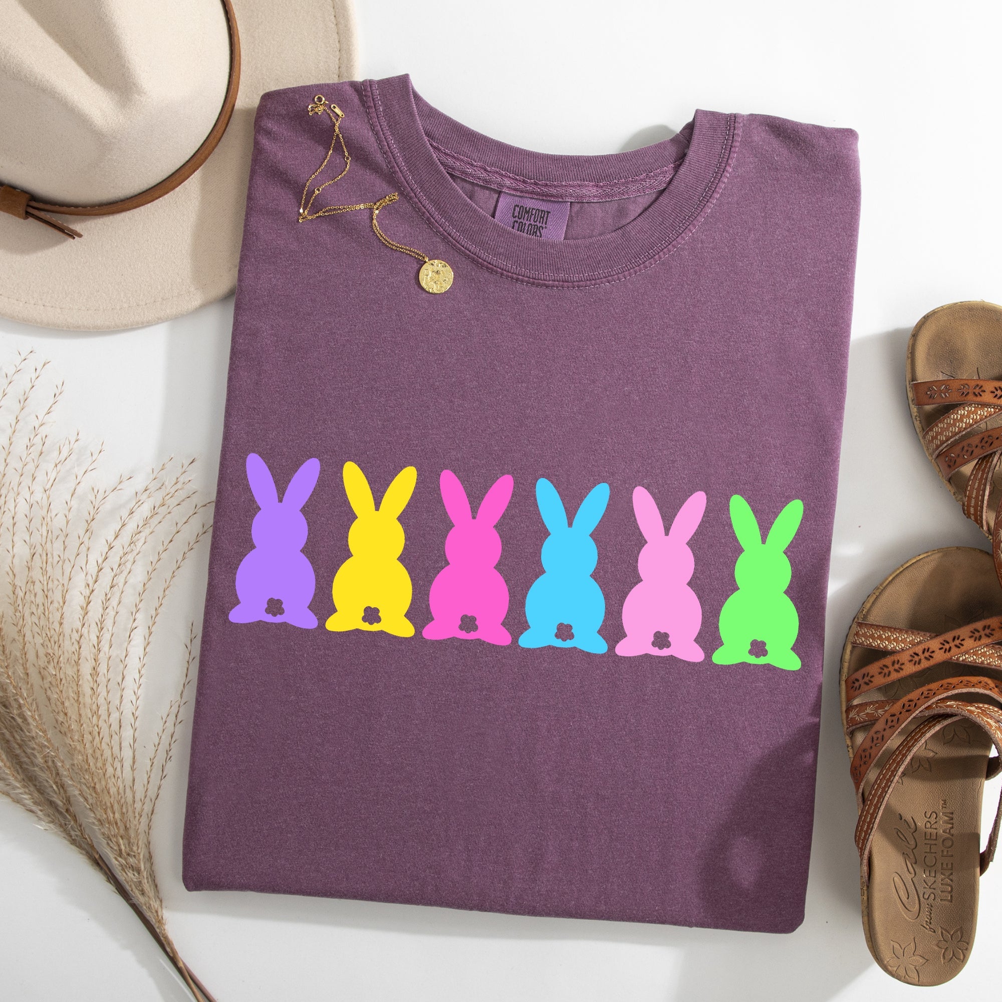 Retro Bunnies Colorful Pastel Easter Jesus Rabbit Holiday Vintage Nostalgic Comfort Colors Tee