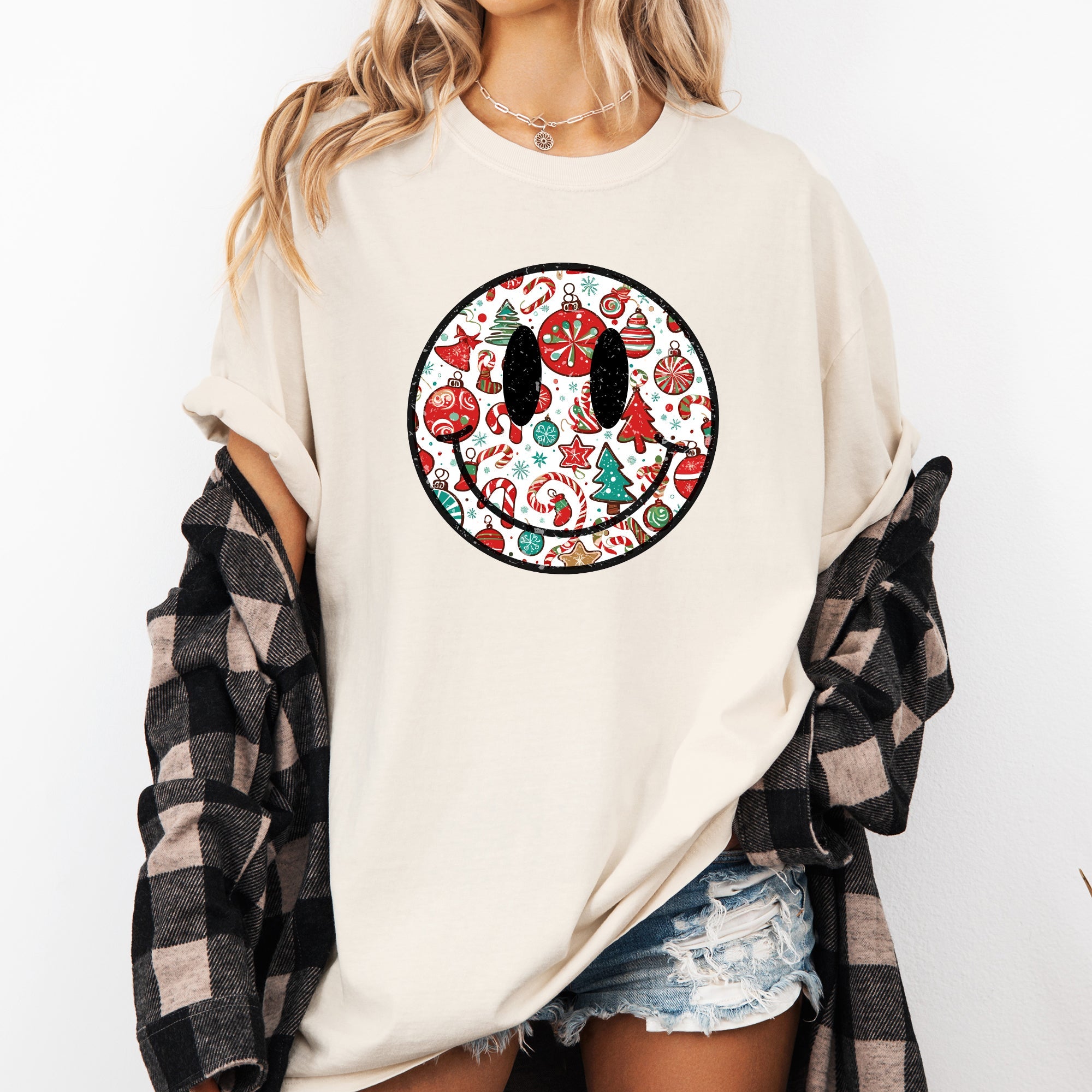 Retro Christmas Smiley Santa Claus Snowy Night Vintage Winter Holiday Party Cheer Comfort Colors Tee