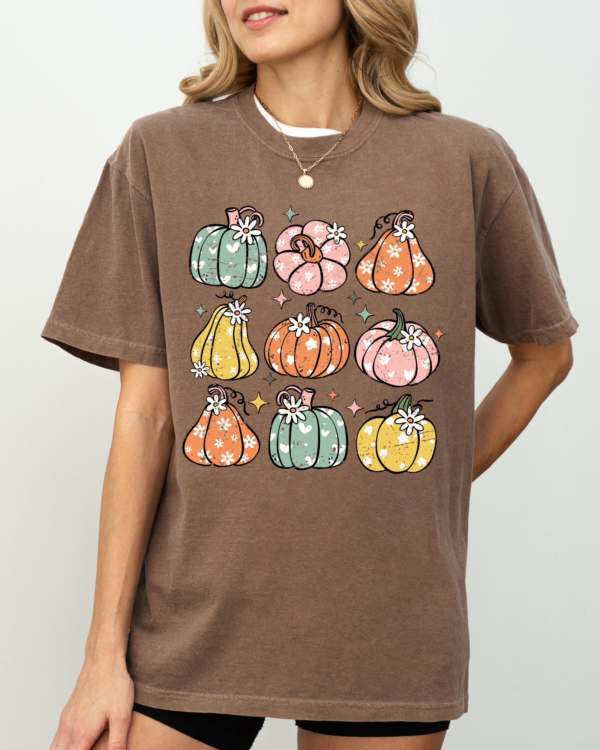 Retro Colorful Floral Pumpkins Halloween Jack-O-Lantern Fall Autumn Comfort Colors Tee