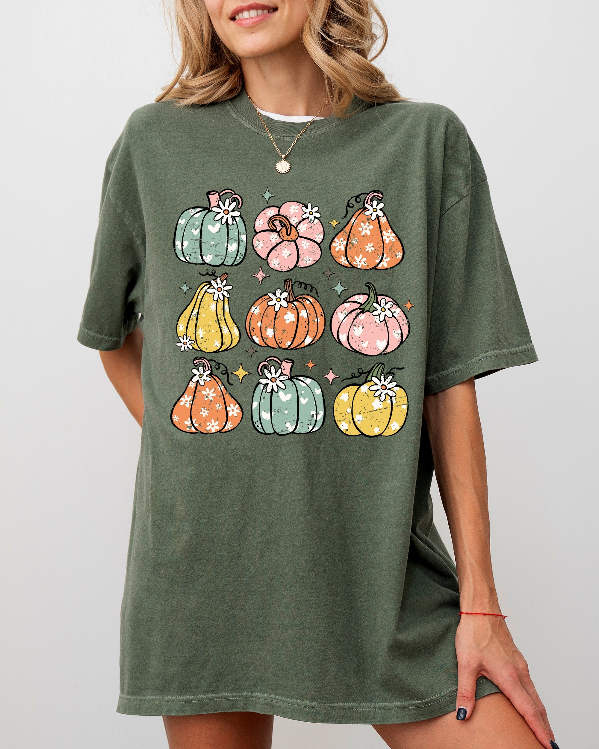 Retro Colorful Floral Pumpkins Halloween Jack-O-Lantern Fall Autumn Comfort Colors Tee