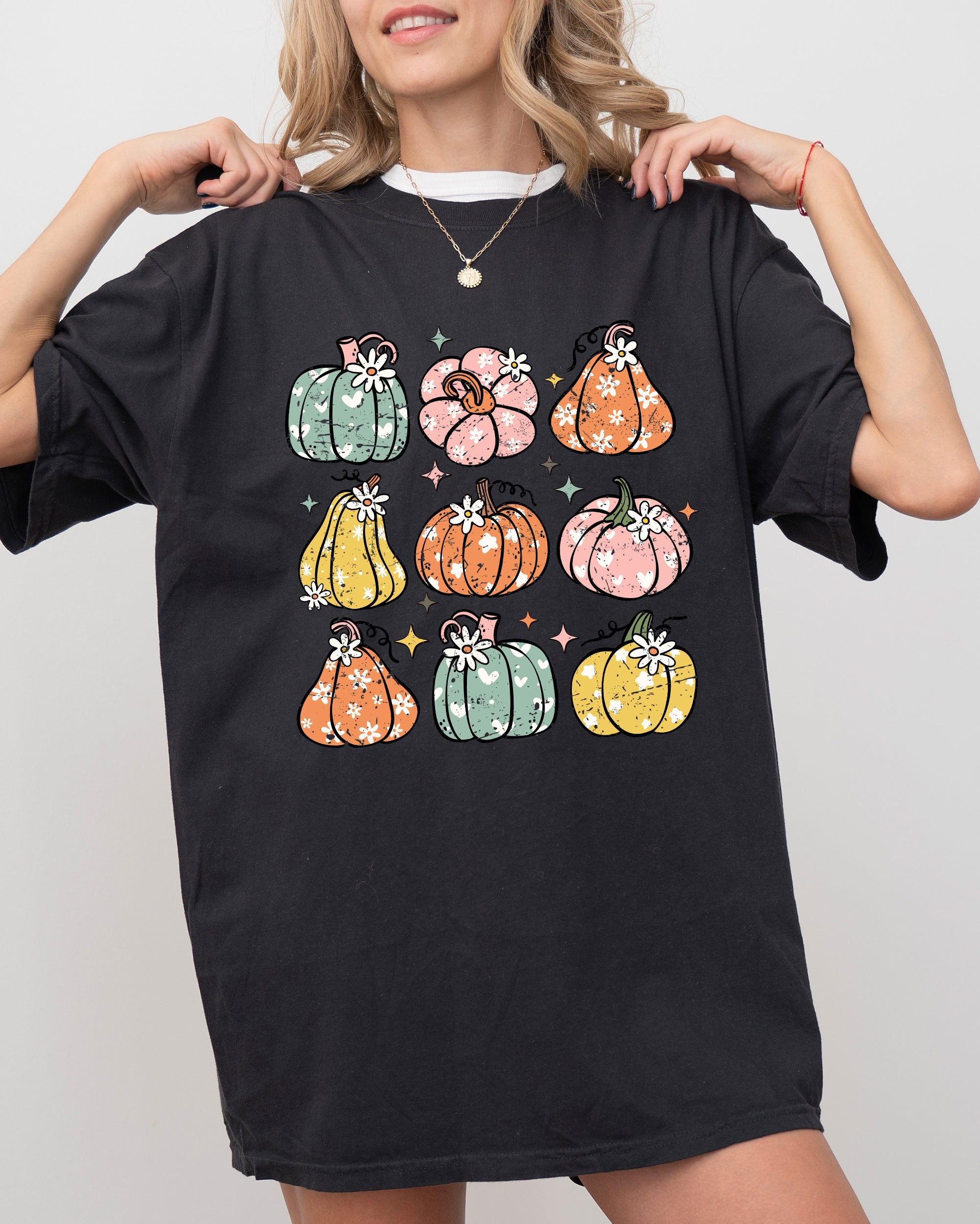 Retro Colorful Floral Pumpkins Halloween Jack-O-Lantern Fall Autumn Comfort Colors Tee