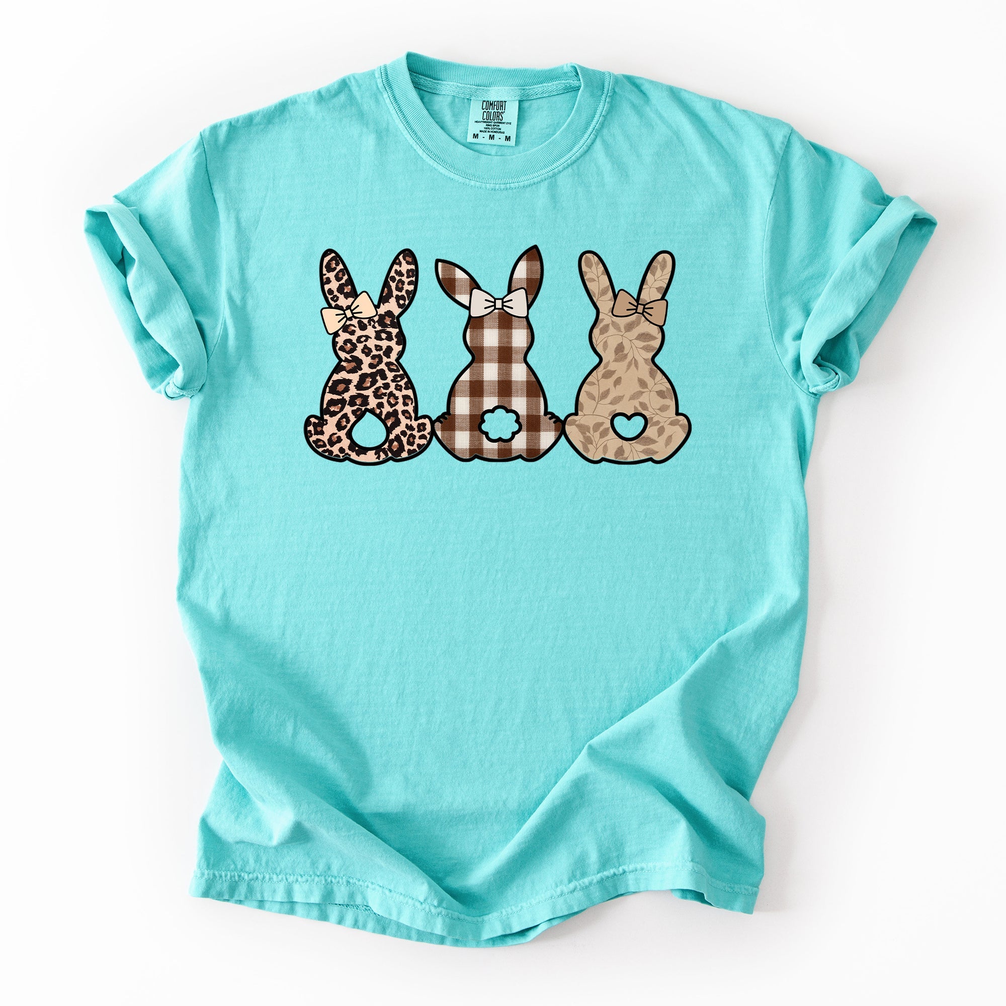 Retro Easter Bunnies Leopard Pattern Bunny Illustration Collection For Festive Style Comfort Colors Tee