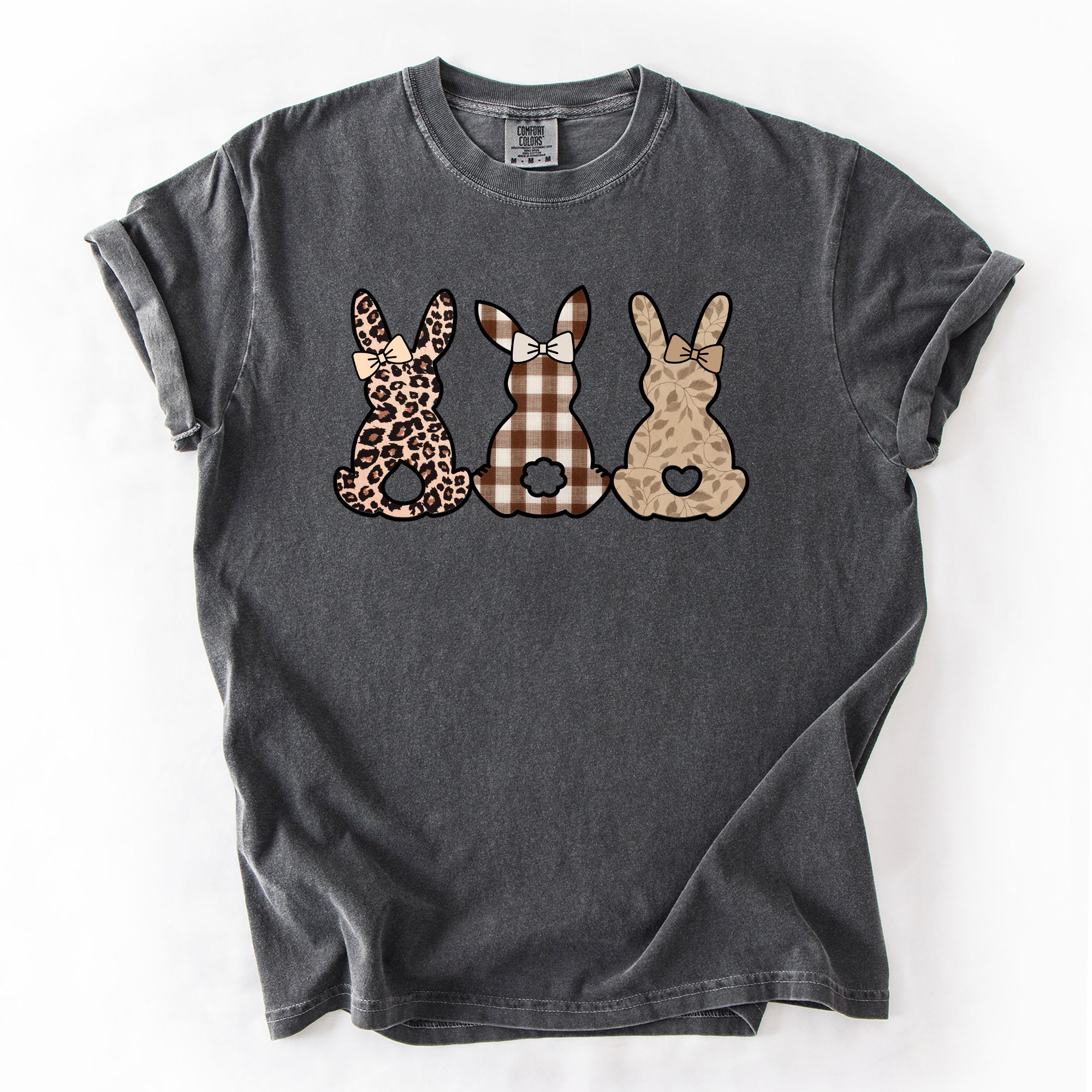 Retro Easter Bunnies Leopard Pattern Bunny Illustration Collection For Festive Style Comfort Colors Tee