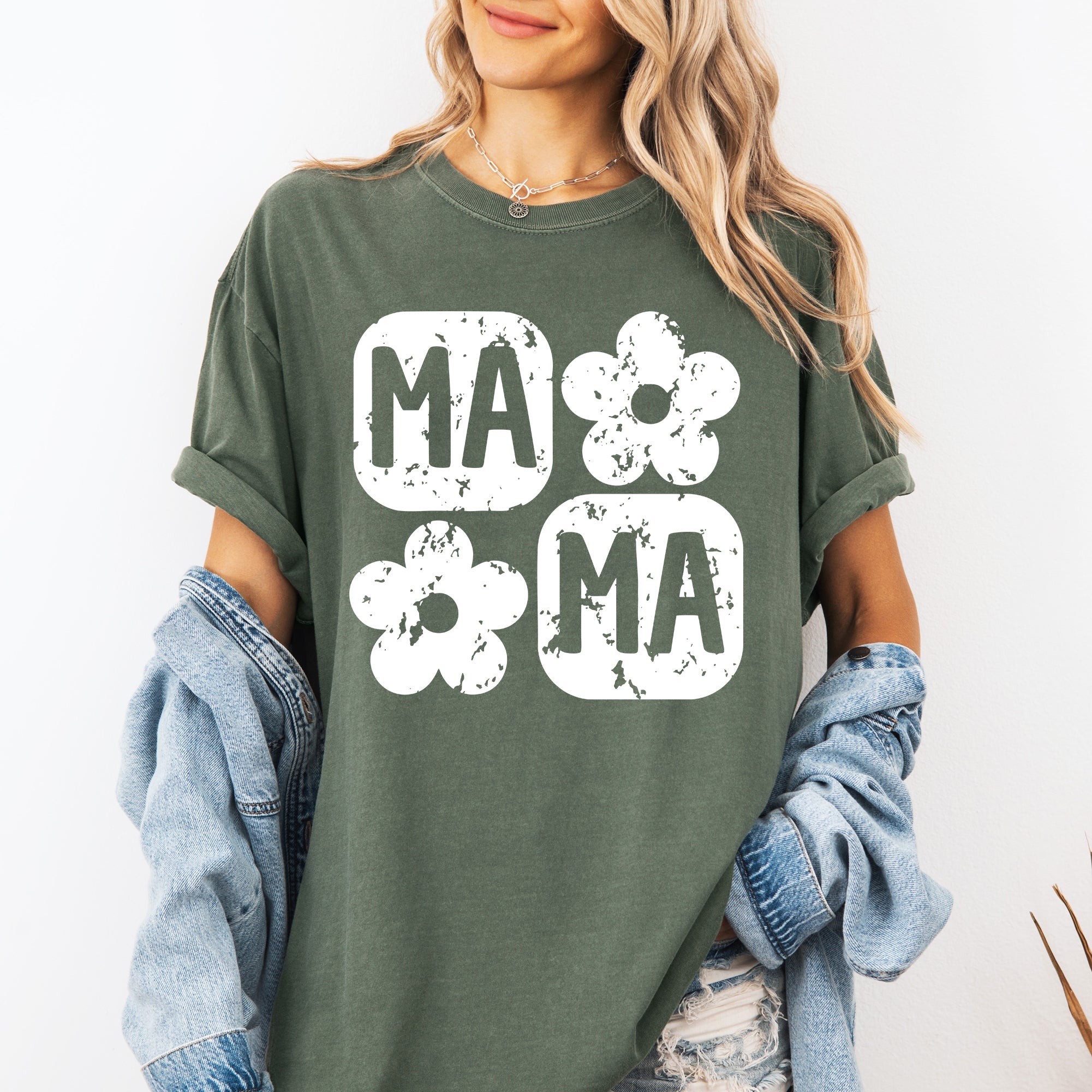 Retro Floral Mama Vintage Mothers Day Floral Keepsake Art Graphic Comfort Colors Tee