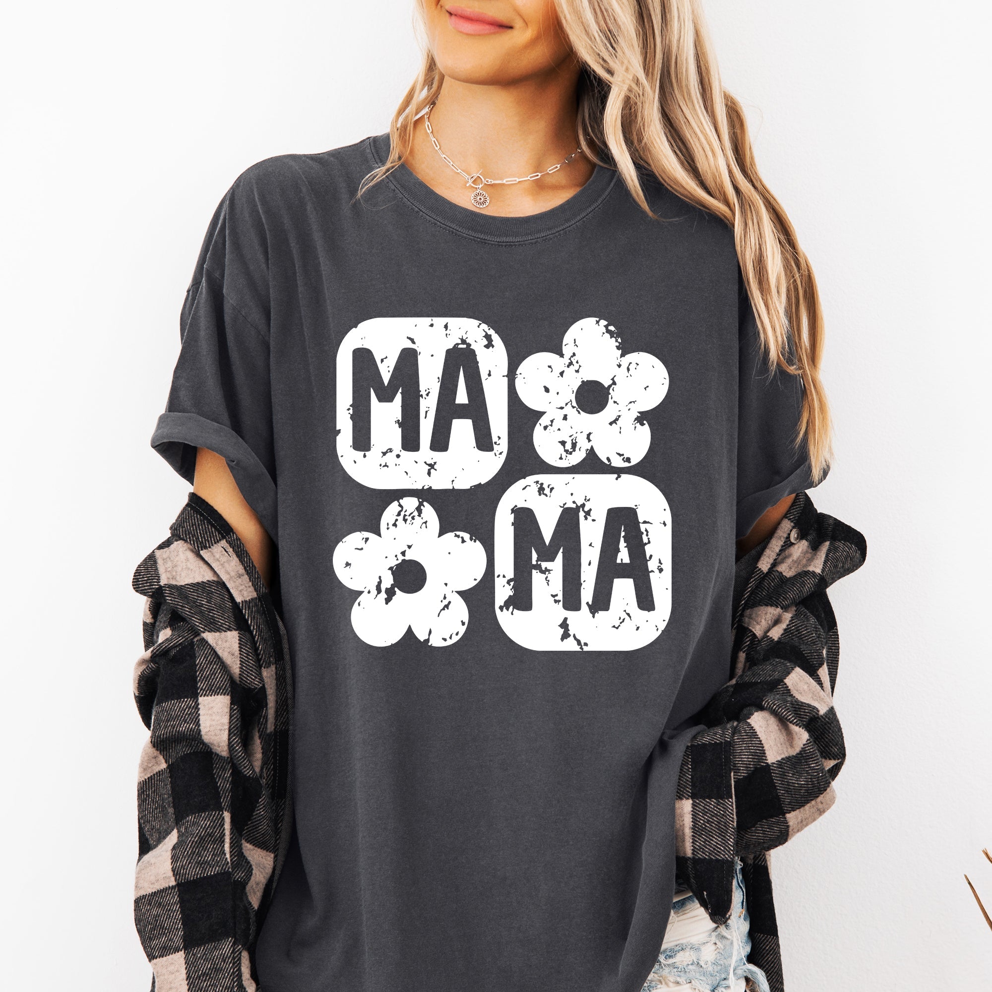 Retro Floral Mama Vintage Mothers Day Floral Keepsake Art Graphic Comfort Colors Tee