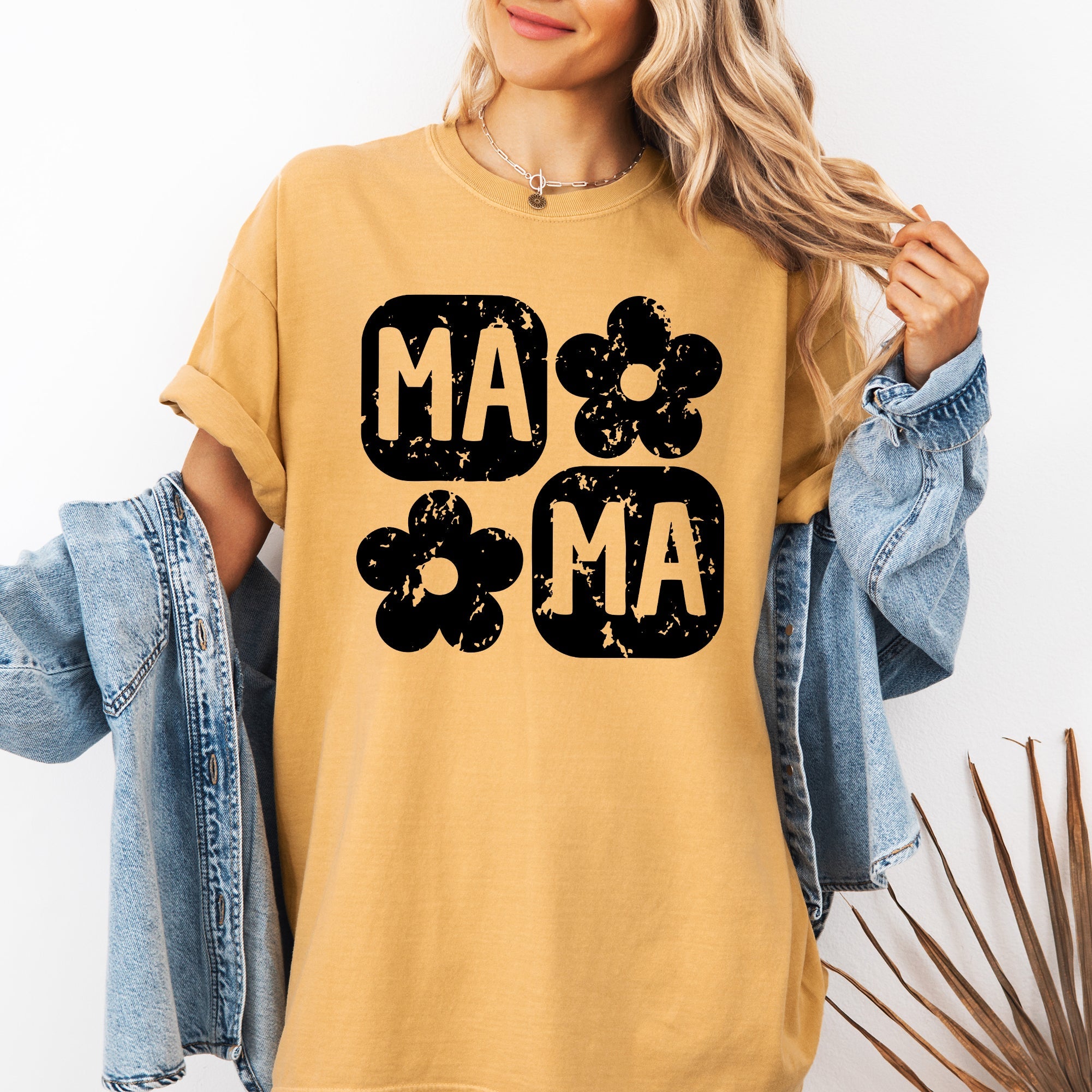 Retro Floral Mama Vintage Mothers Day Floral Keepsake Art Graphic Comfort Colors Tee