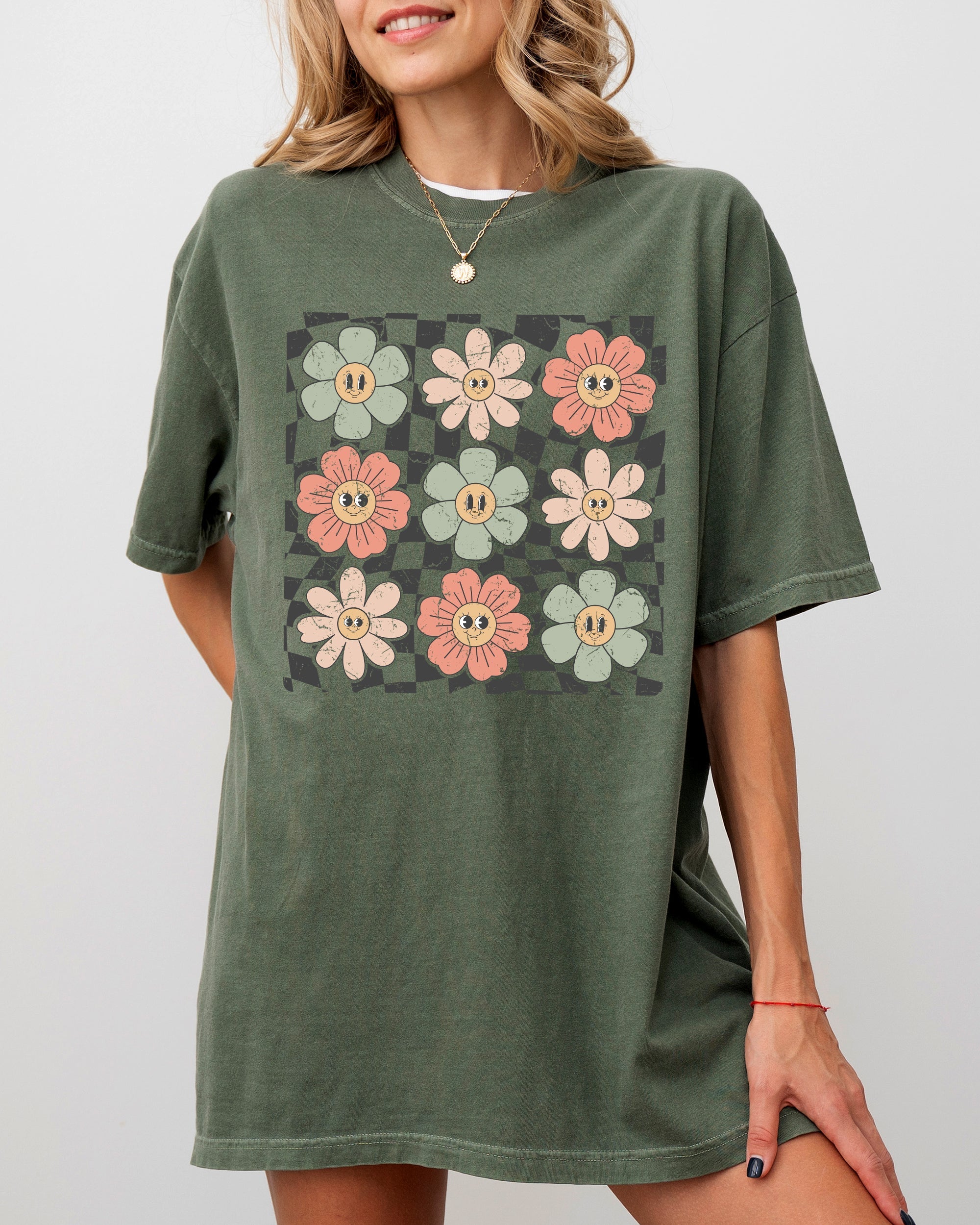 Retro Flowers Checkered Daisies Hippie Positivity Vintage Inspired Comfort Colors Tee