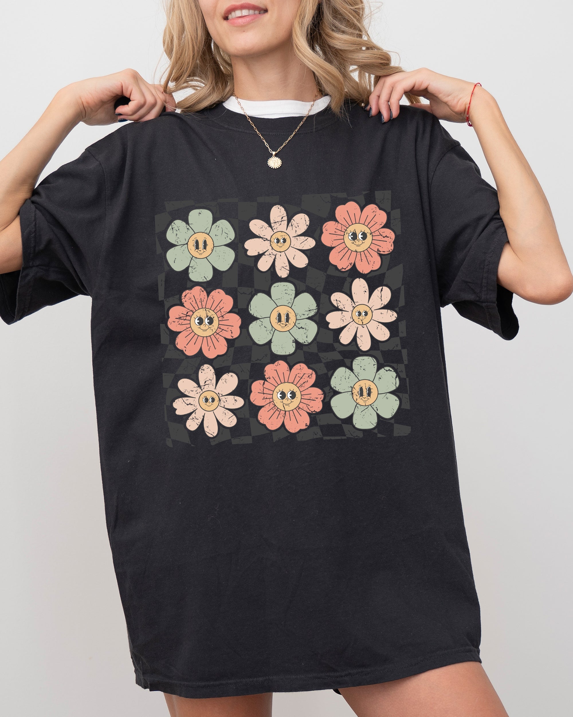 Retro Flowers Checkered Daisies Hippie Positivity Vintage Inspired Comfort Colors Tee