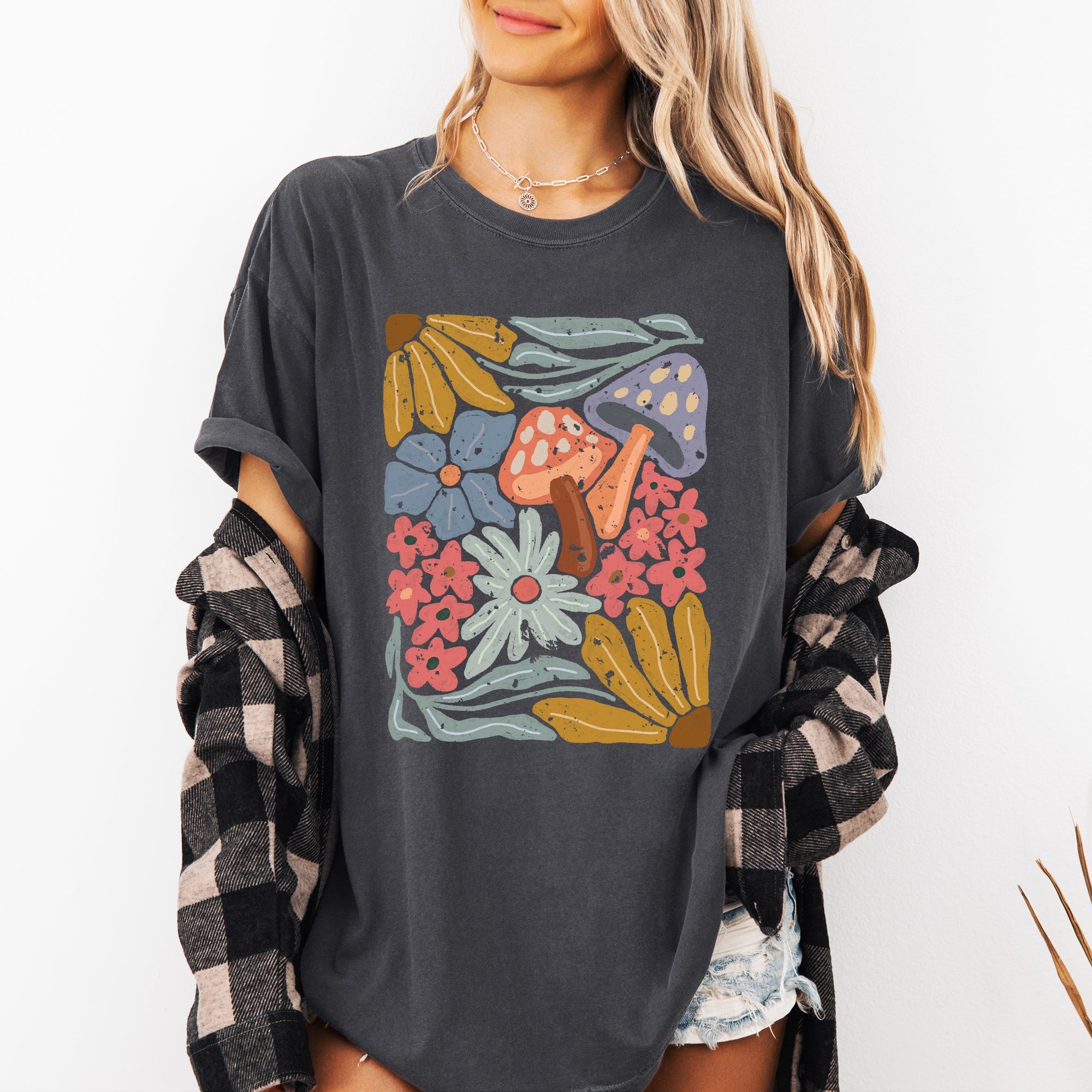 Retro Flowers Mushrooms Floral Vintage Print Nostalgia Theme Edition Comfort Colors Tee