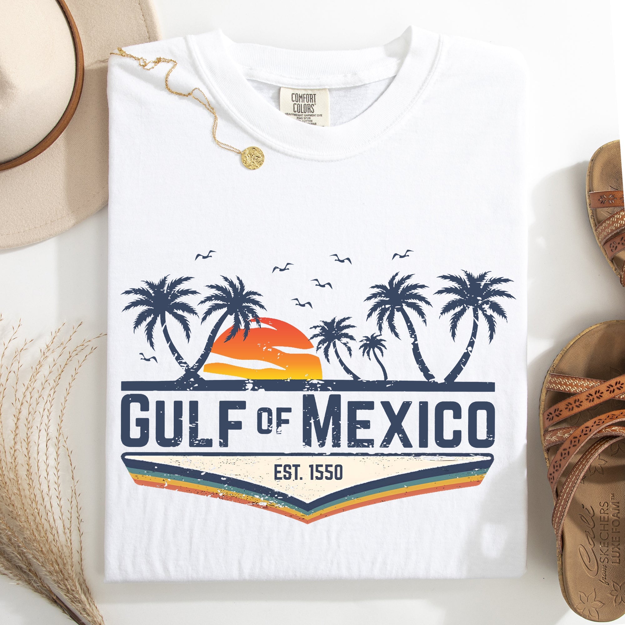 Retro Gulf of Mexico Vintage Established 1550 Birds Beach Palm Trees Comfort Colors Tee