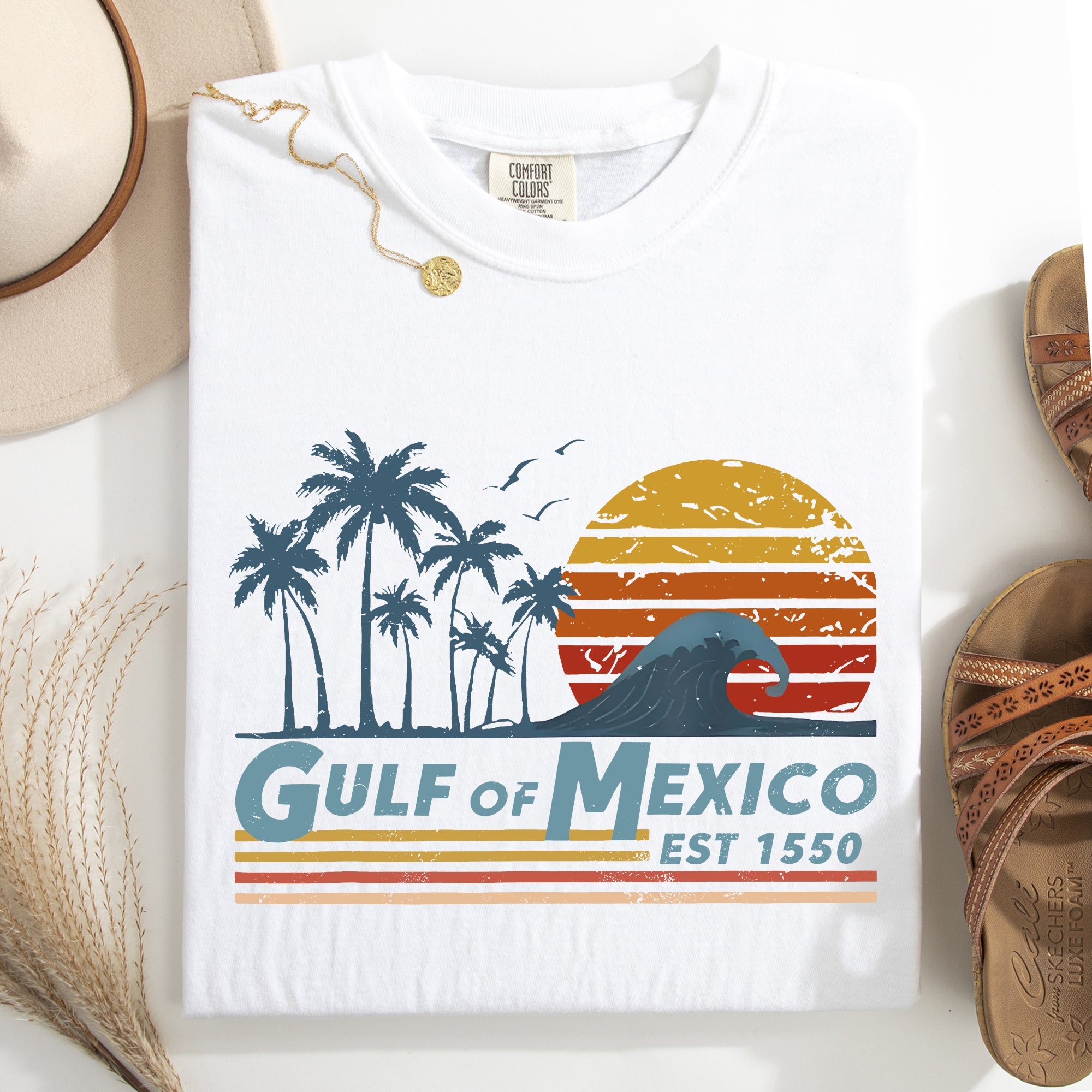 Retro Gulf Of Mexico Vintage Established 1550 Wave Beach Palm Trees Comfort Colors Tee