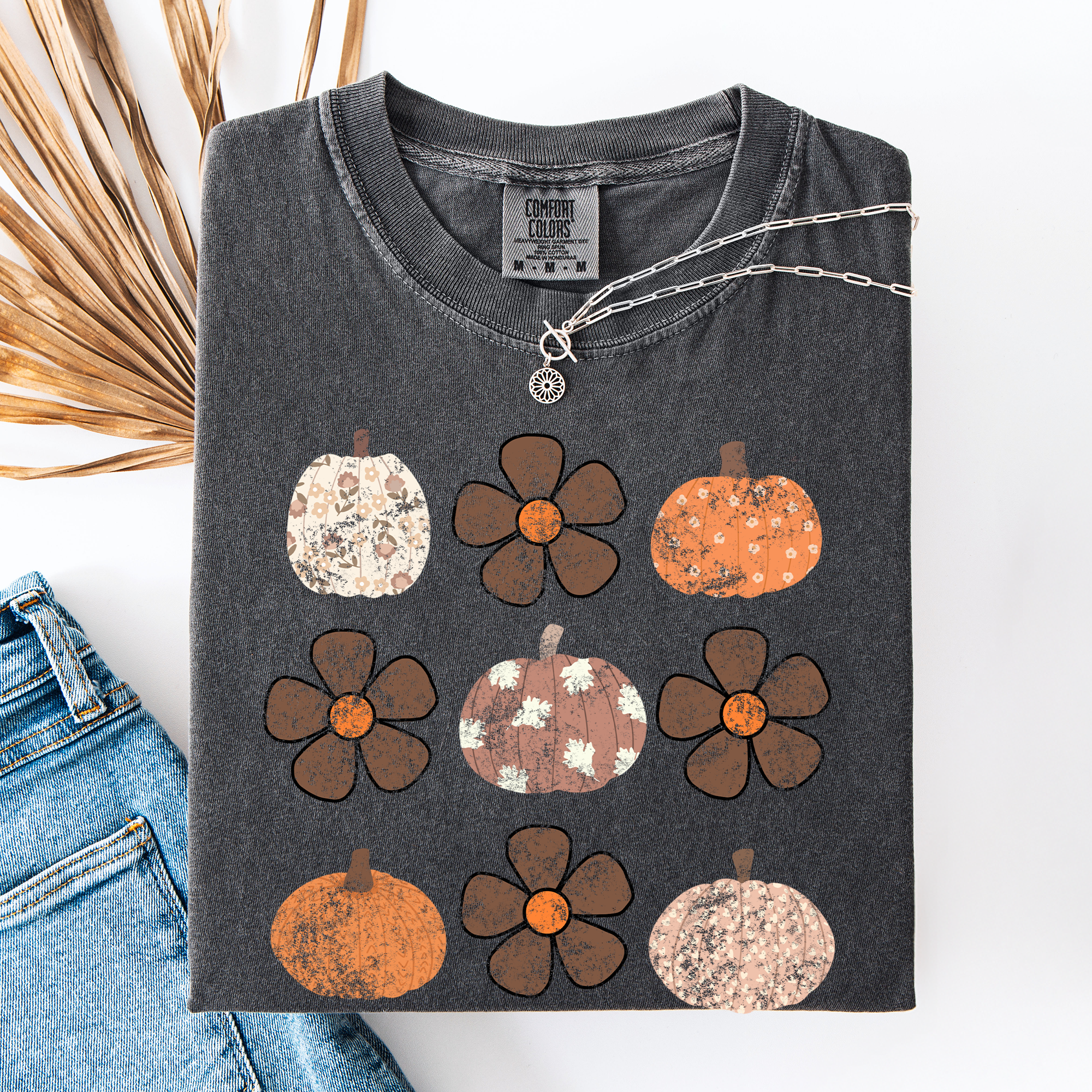Retro Halloween Watercolor Floral Pumpkin Pattern Autumn Fall Comfort Colors Tee