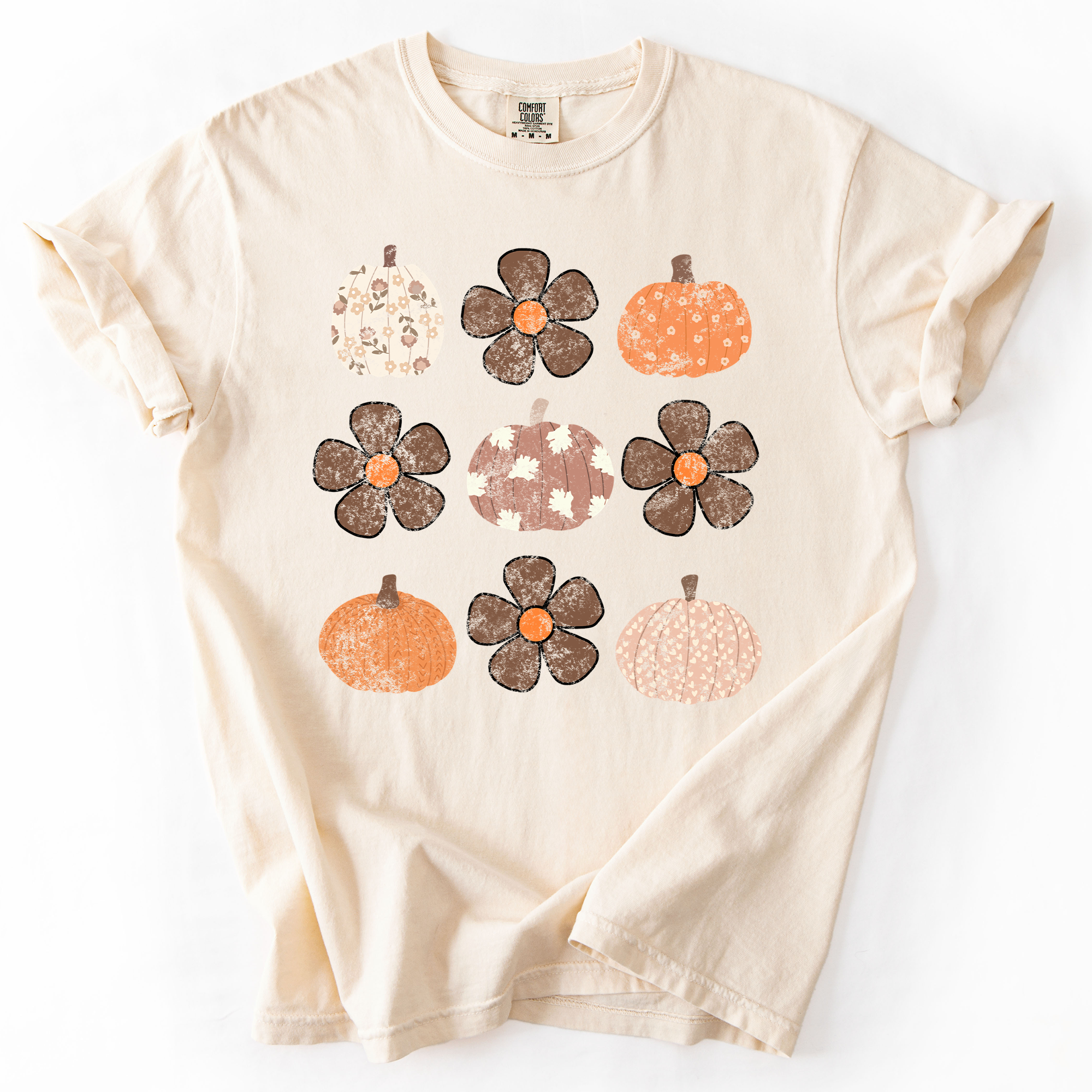 Retro Halloween Watercolor Floral Pumpkin Pattern Autumn Fall Comfort Colors Tee