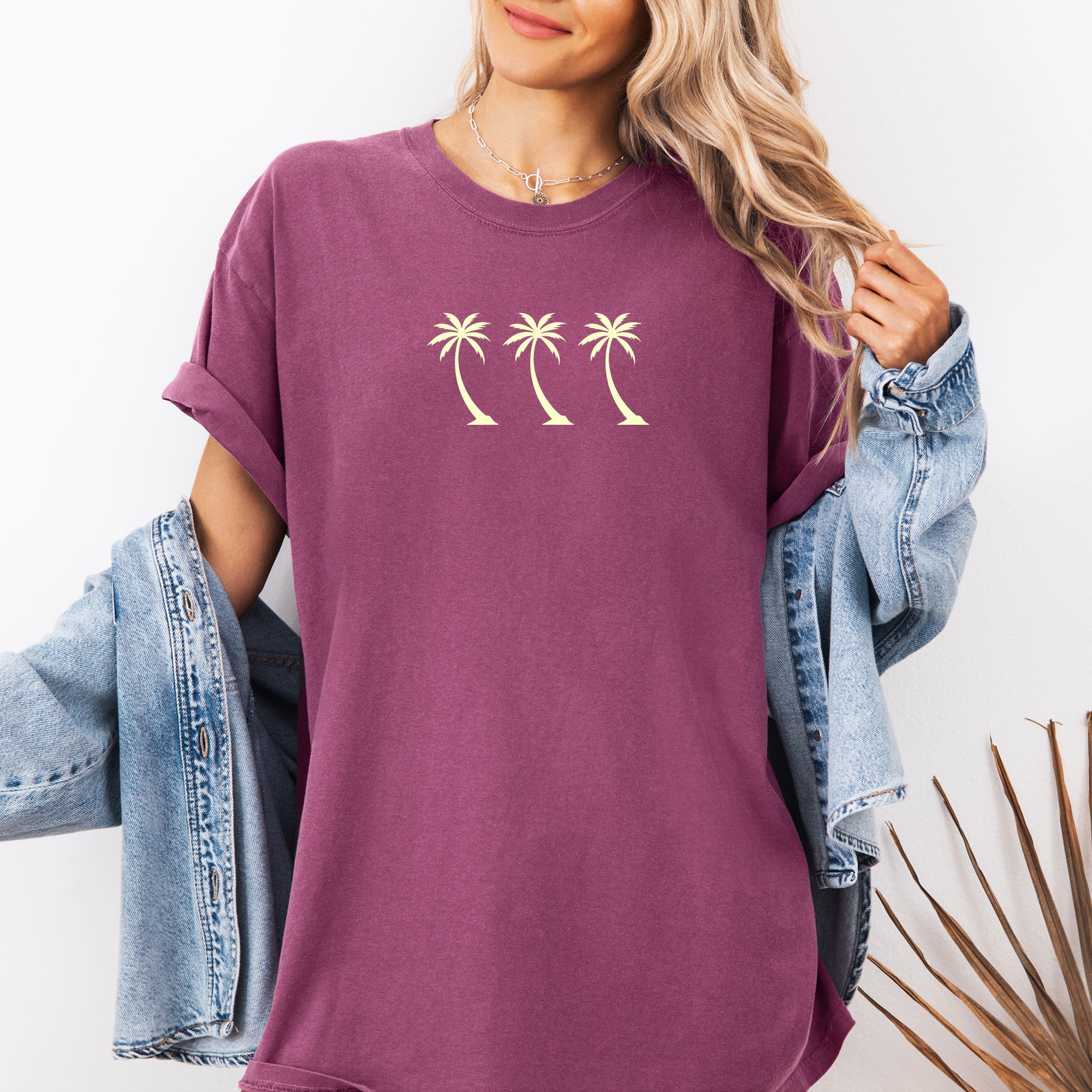 Retro Minimalist Palm Trees Summer Beach Vibes Vintage Sunset Coastal Escape Comfort Colors Tee