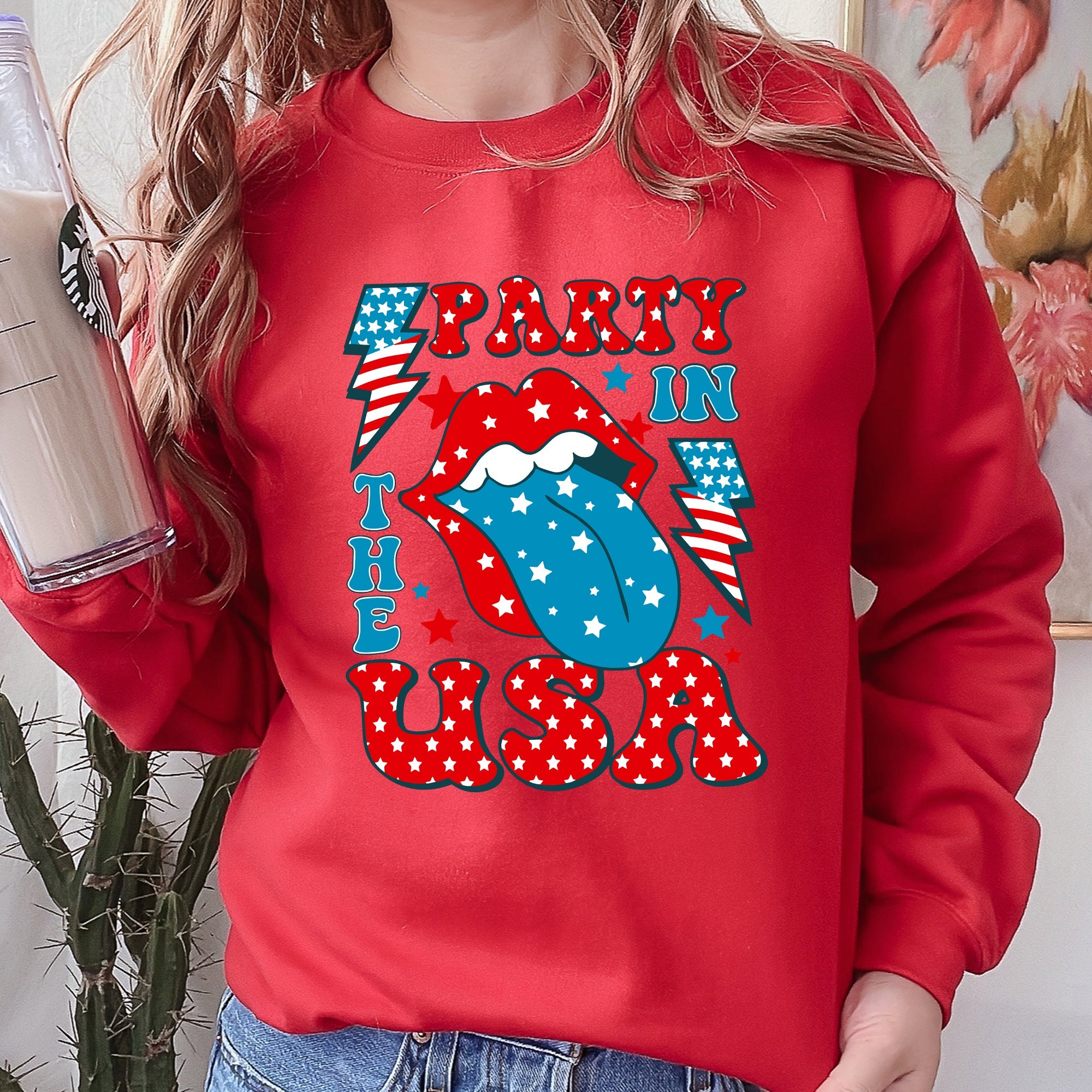 Retro Party In The USA Tongue 4th Of July Vintage Patriotic Graphic Edition Sweatshirt