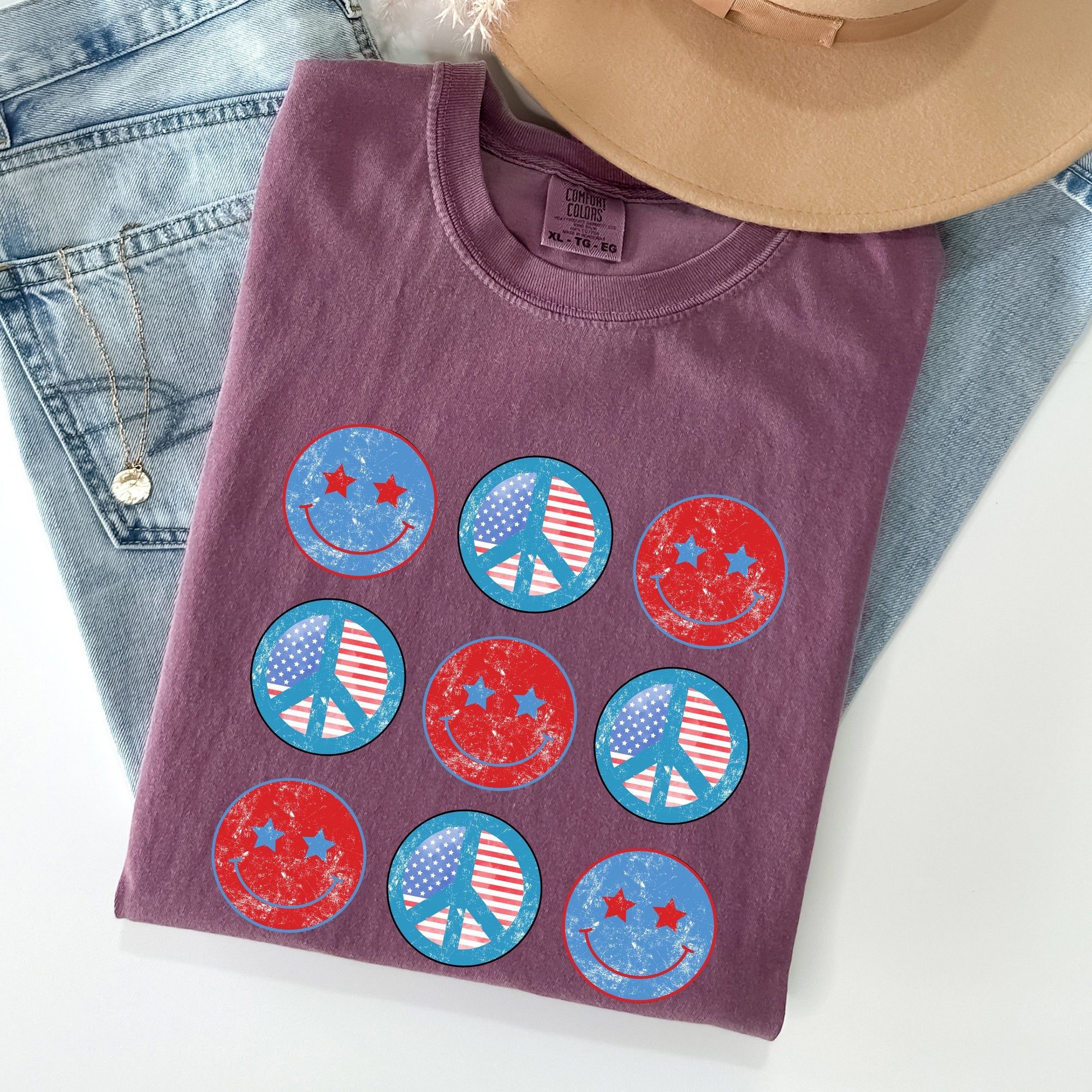 Retro Patriotic Smiley Flag America Peace Vintage Americana Celebration Edition Comfort Colors Tee