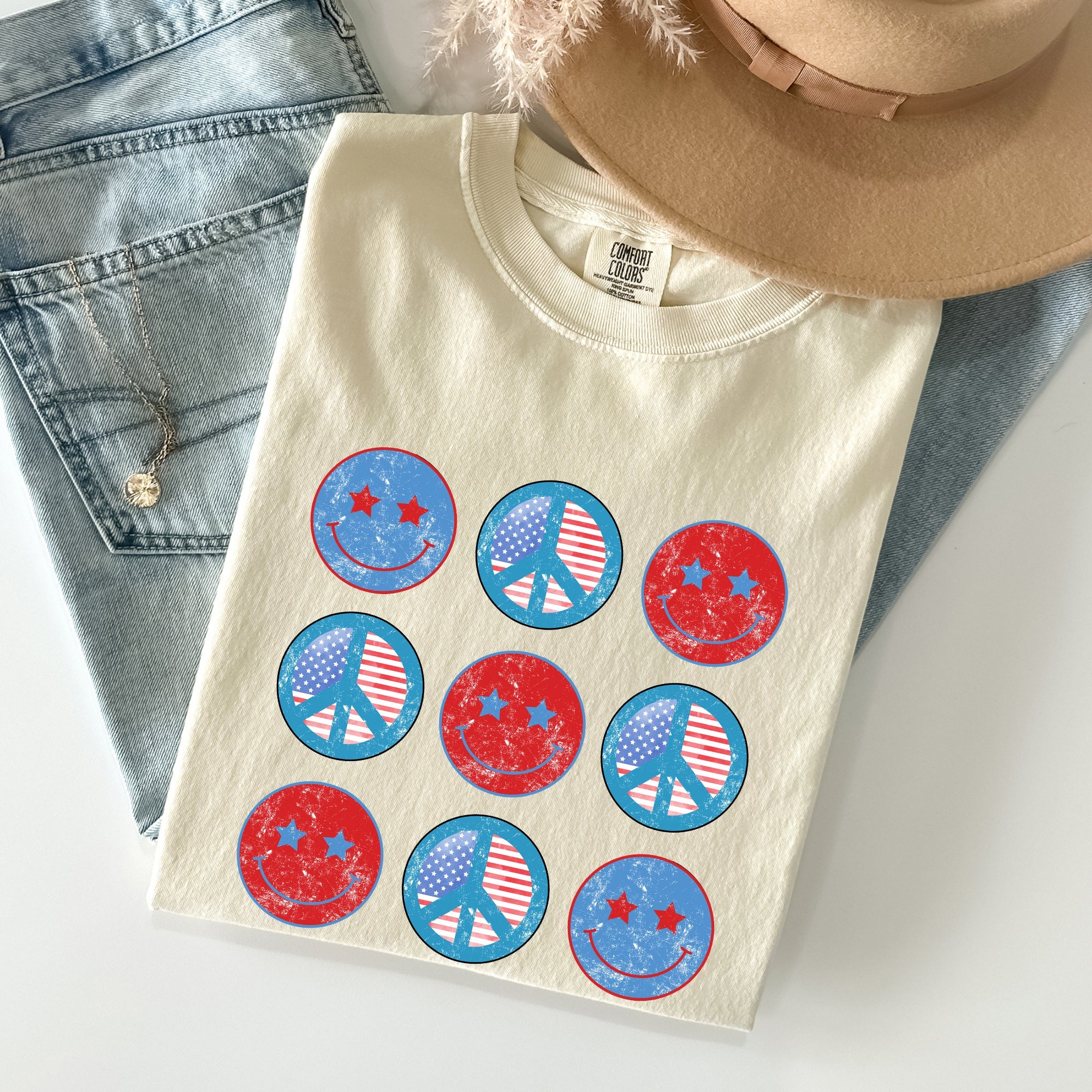 Retro Patriotic Smiley Flag America Peace Vintage Americana Celebration Edition Comfort Colors Tee