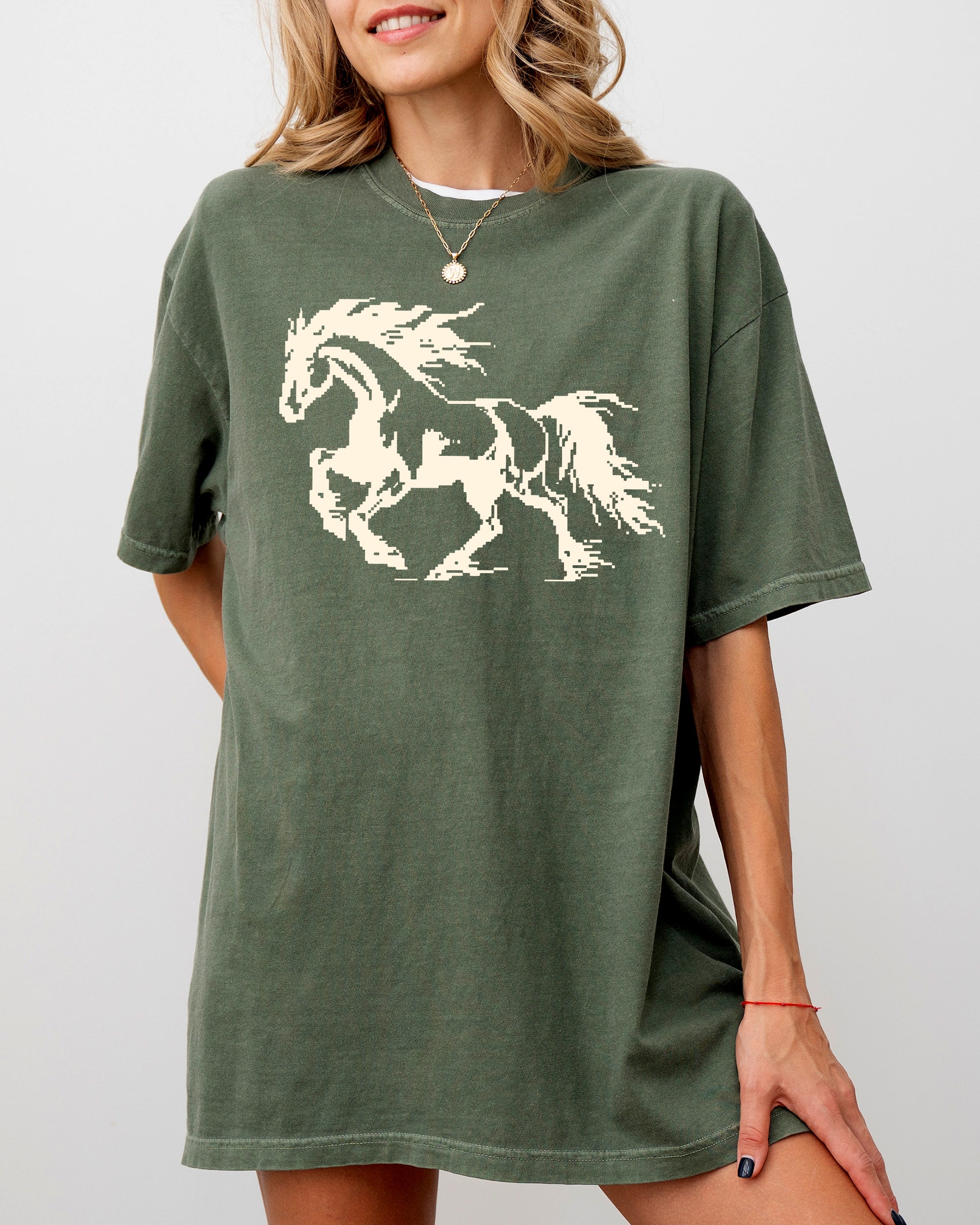 Retro Pixel Horse 8-Bit Vintage Pixelated Arcade Style Classic Comfort Colors Tee