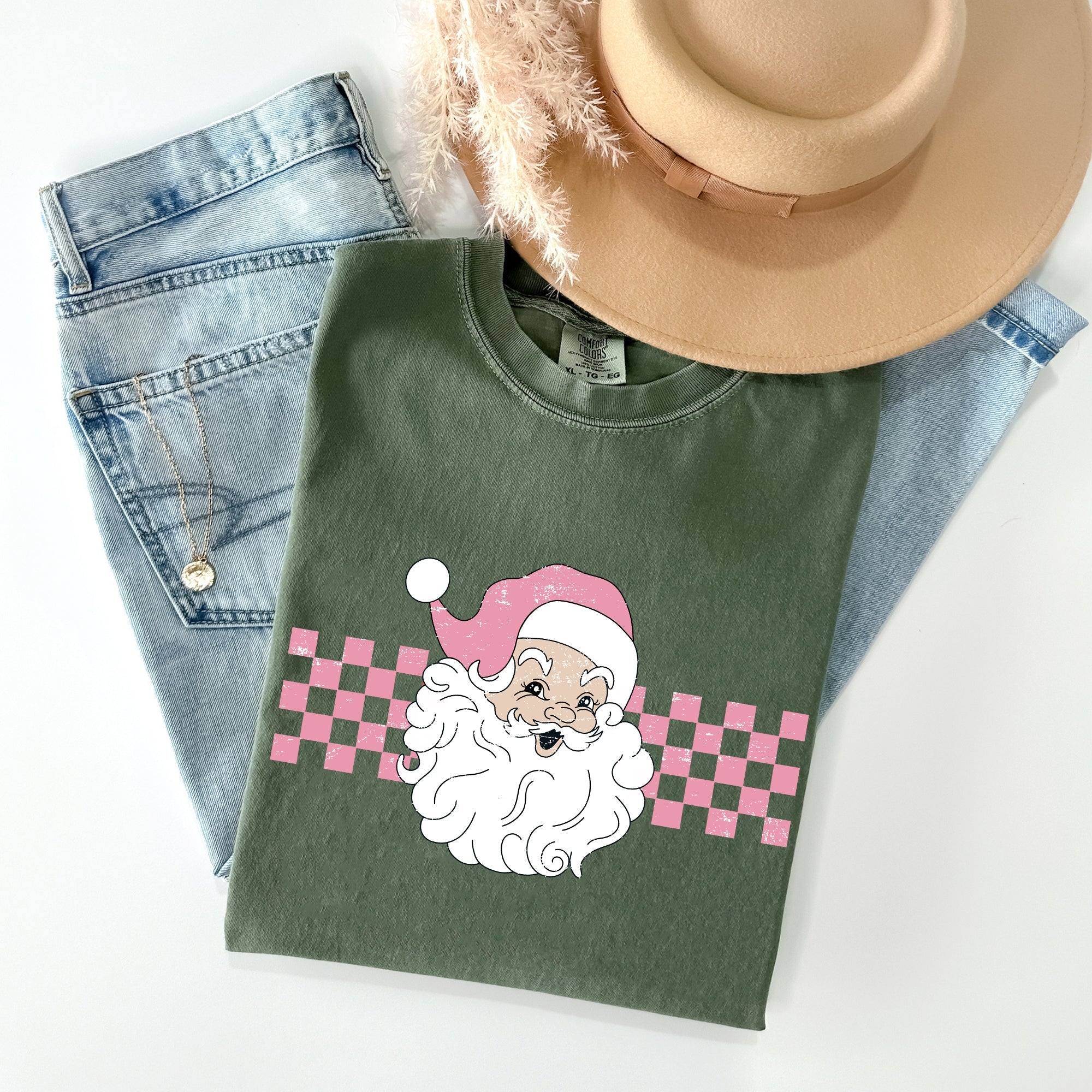 Retro Santa Checkered Christmas Winter Snow Xmas Vintage Holiday Scene Print Comfort Colors Tee