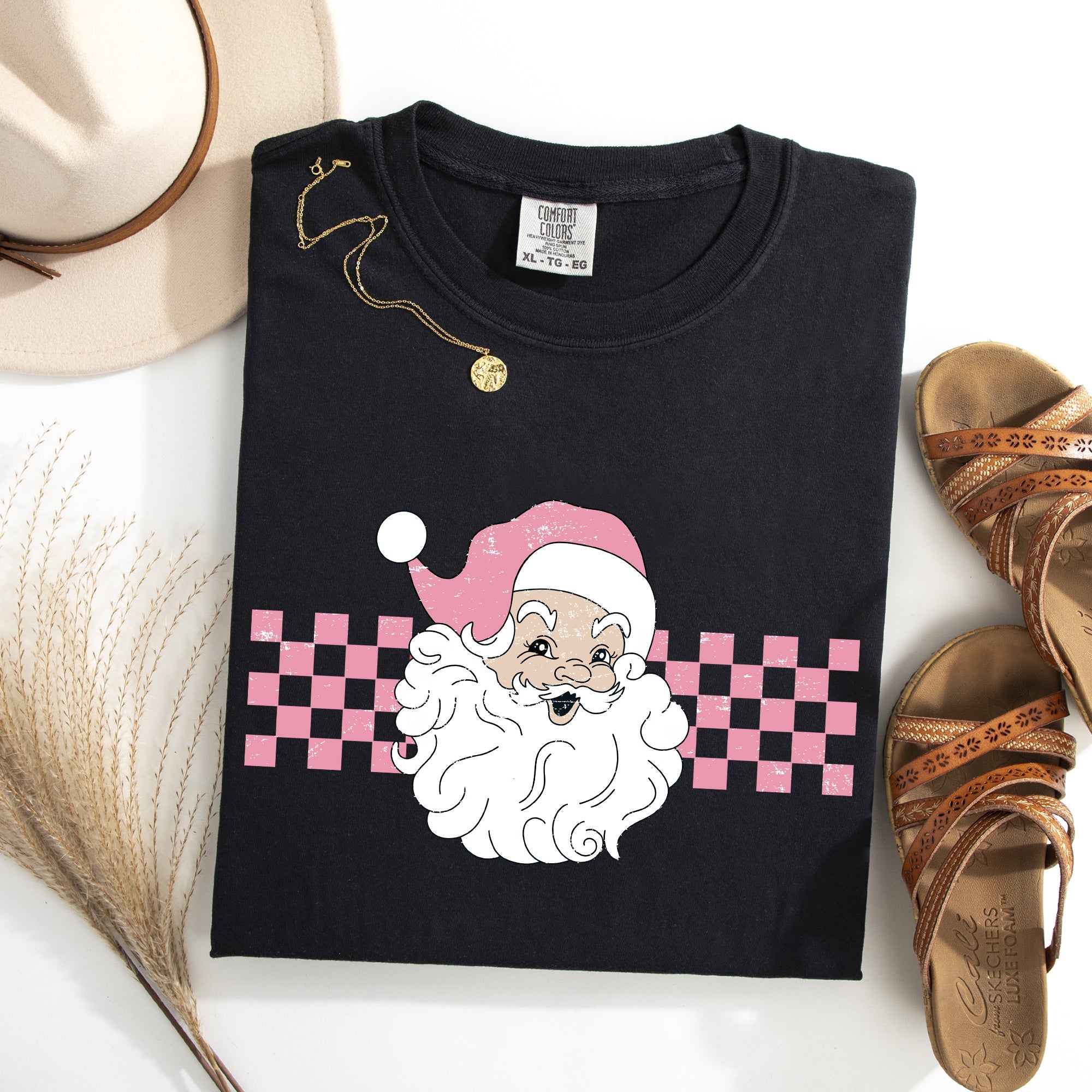 Retro Santa Checkered Christmas Winter Snow Xmas Vintage Holiday Scene Print Comfort Colors Tee