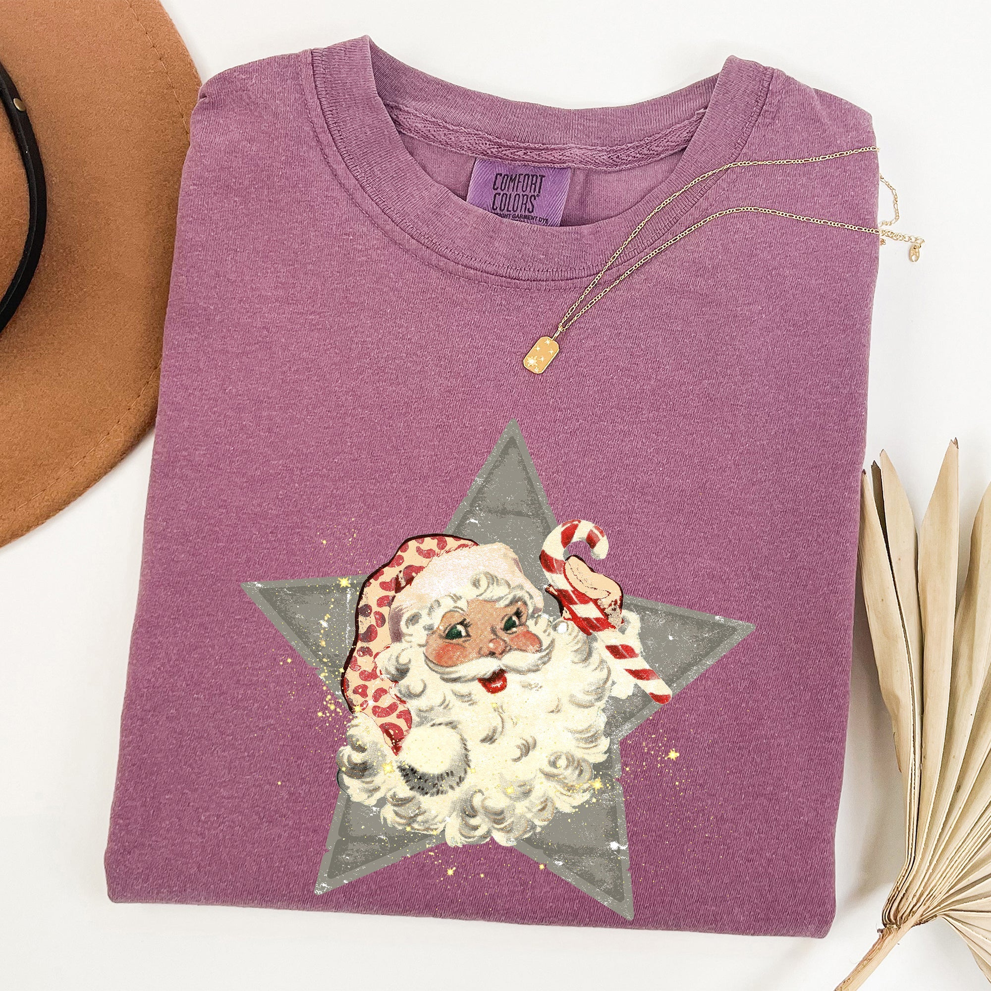 Retro Santa Green Star Christmas Winter Xmas Vintage Holiday Graphic Comfort Colors Tee