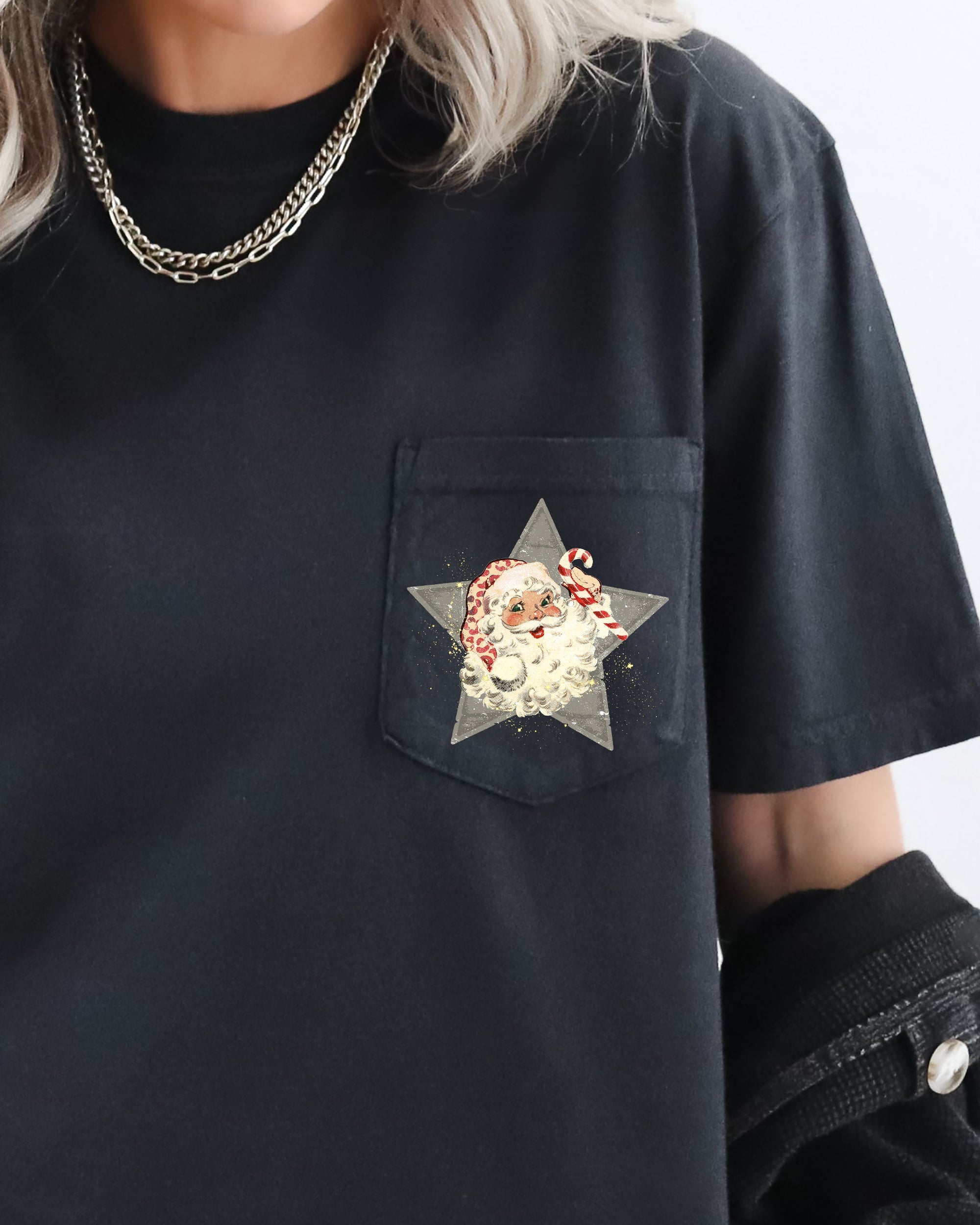 Retro Santa Green Star Christmas Snow Xmas Pocket Scene Vintage Holiday Cheer Comfort Colors Tee