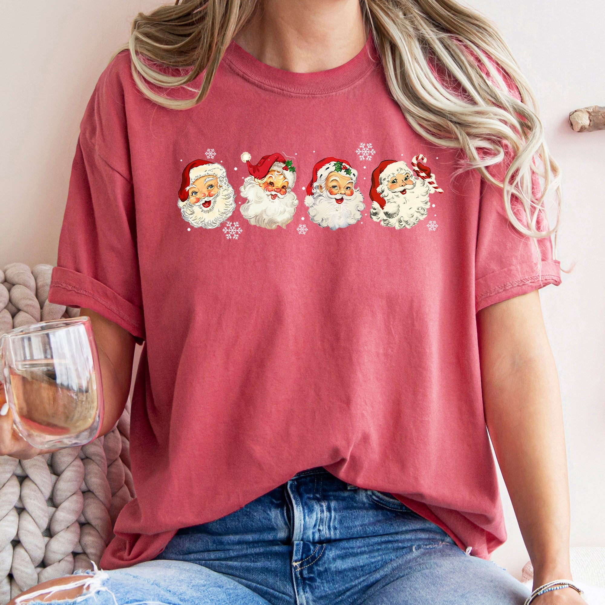 Retro Santas With Snowflakes Christmas Vintage Santa Illustration Print Comfort Colors Tee