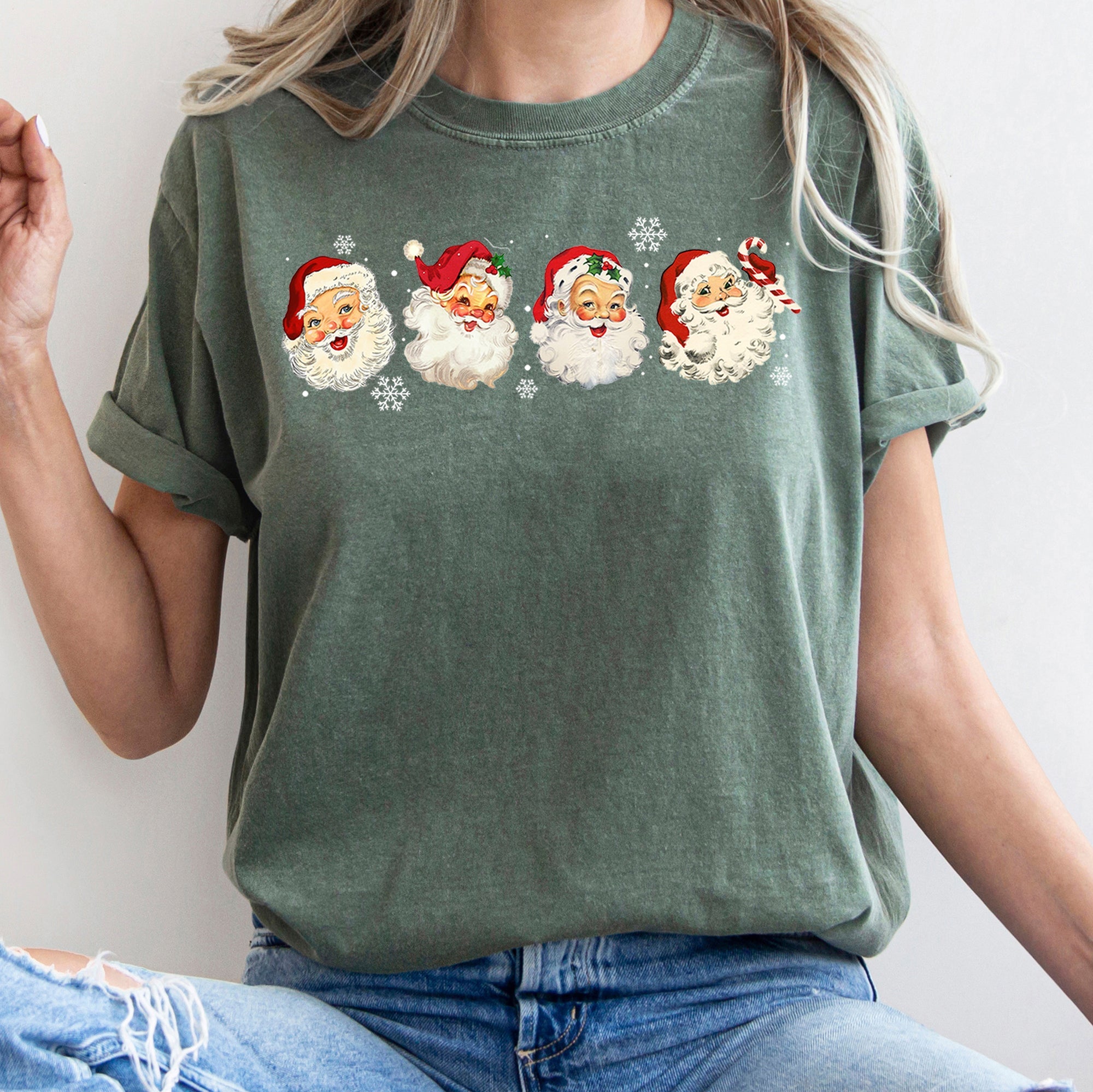 Retro Santas With Snowflakes Christmas Vintage Santa Illustration Print Comfort Colors Tee