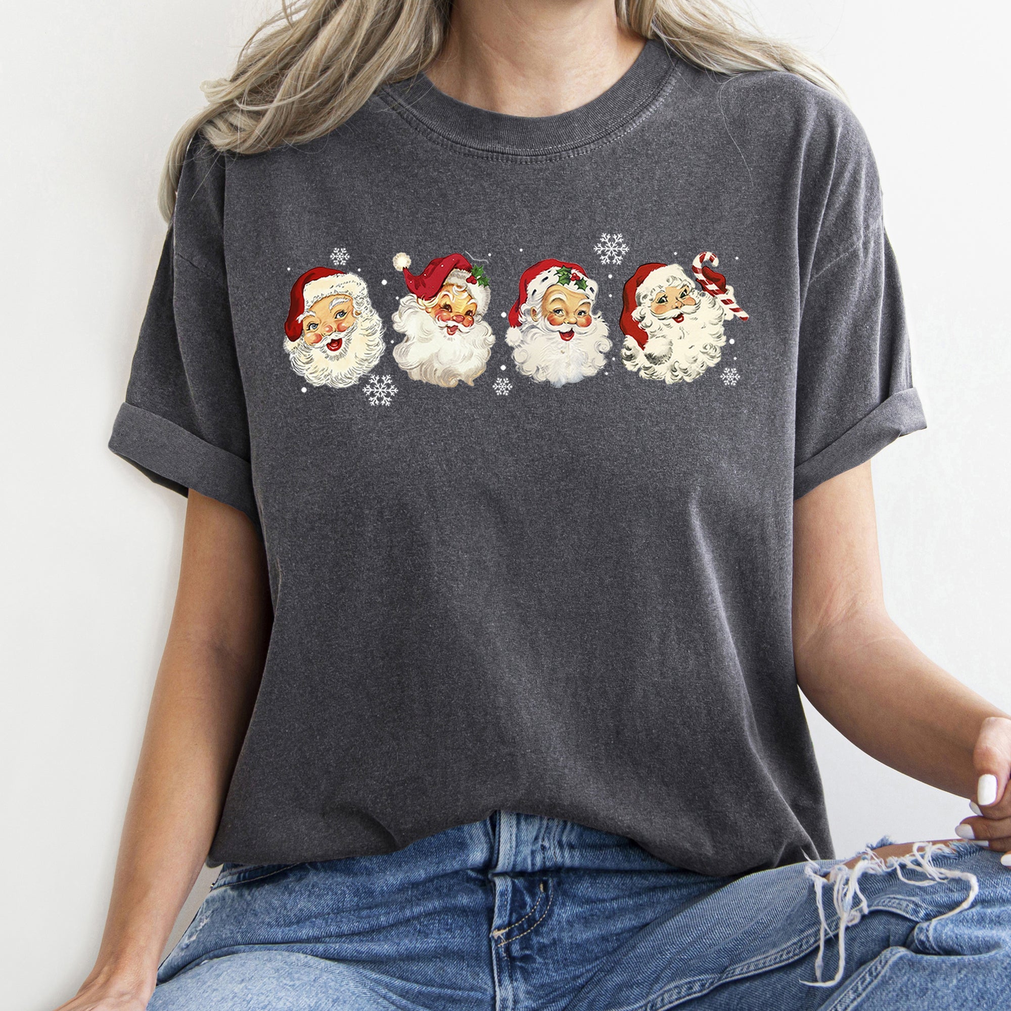 Retro Santas With Snowflakes Christmas Vintage Santa Illustration Print Comfort Colors Tee