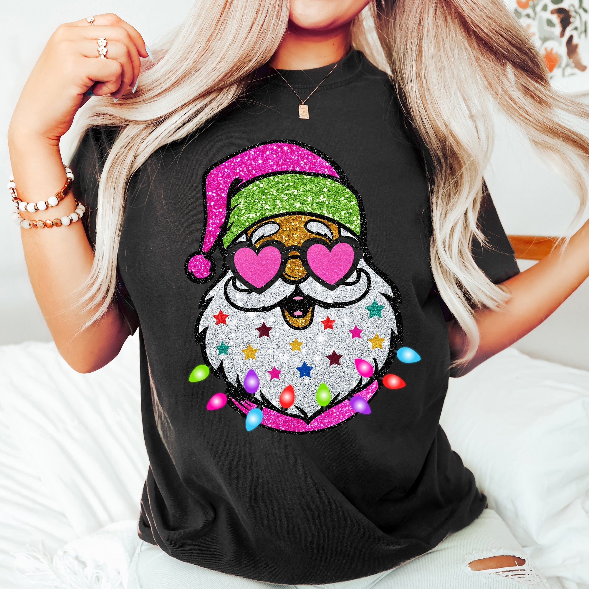 Retro Sparkly Santa Glitter Effect Christmas Vintage Holiday Illustration Comfort Colors Tee