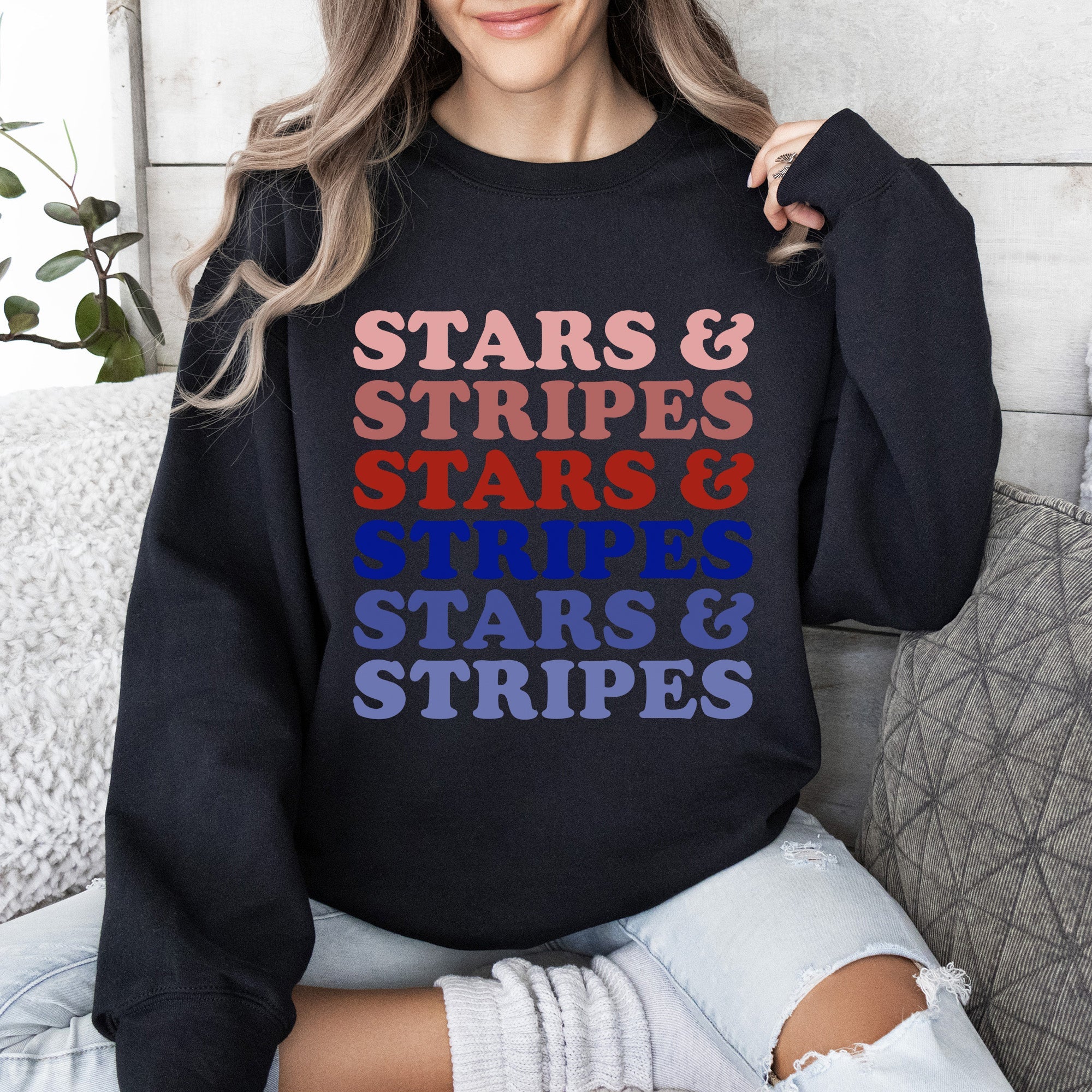 Retro Stars And Stripes Patriotic Fourth Of July Celebration Iconic American Flag Art Across Nation Sweatshirt