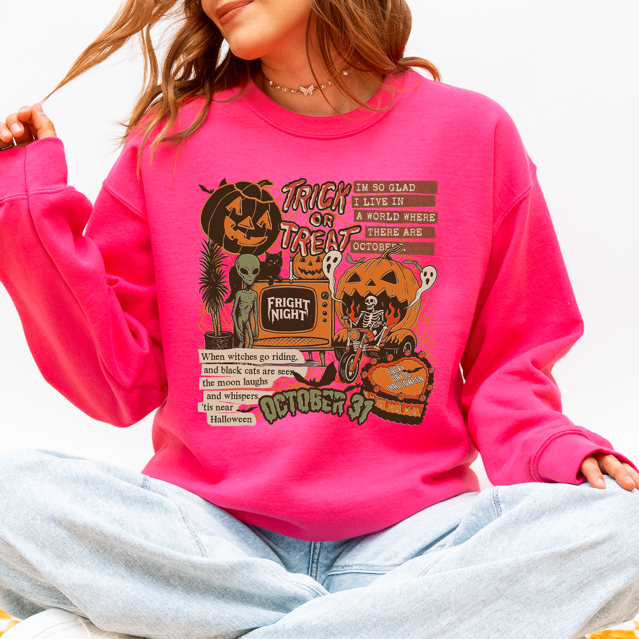 Retro Trick Or Treat Creep Halloween Spooky Vintage Nostalgia Throwback Sweatshirt