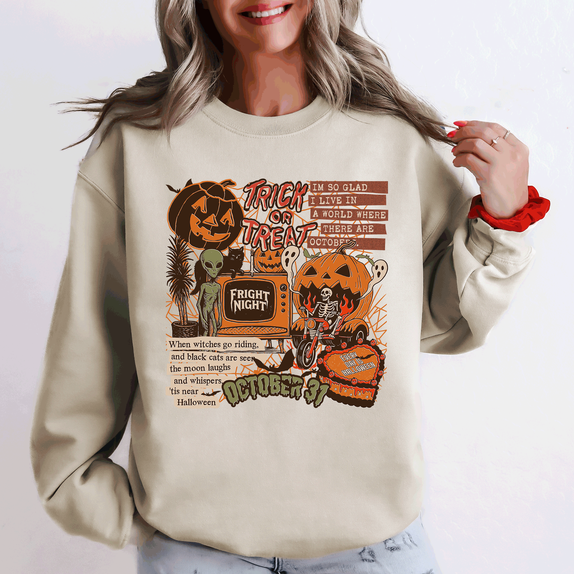 Retro Trick Or Treat Creep Halloween Spooky Vintage Nostalgia Throwback Sweatshirt