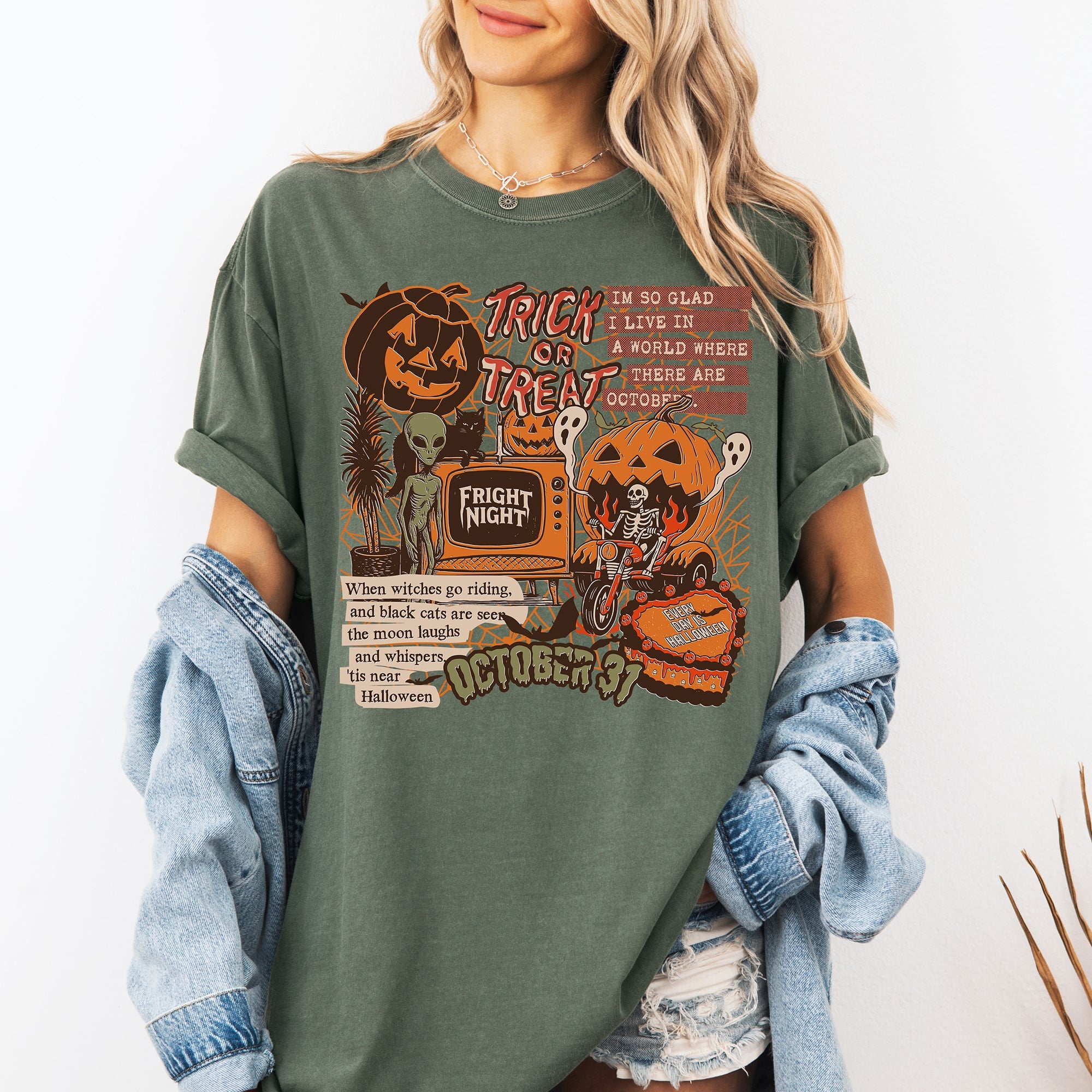 Retro Trick Or Treat Creep Halloween Spooky Vintage Inspired Classic Nostalgia Comfort Colors Tee
