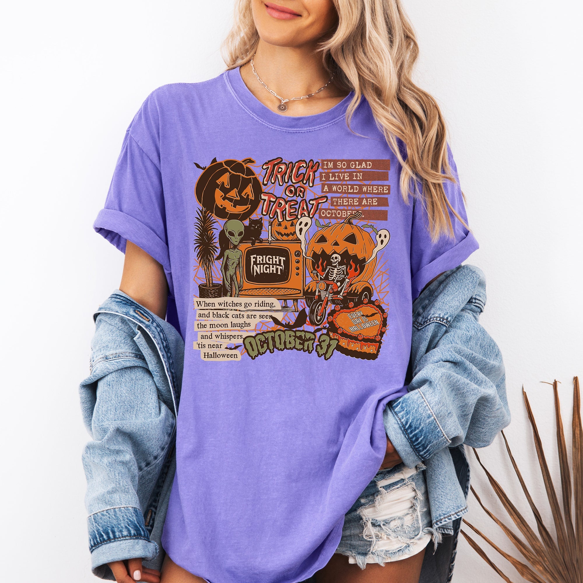 Retro Trick Or Treat Creep Halloween Spooky Vintage Inspired Classic Nostalgia Comfort Colors Tee