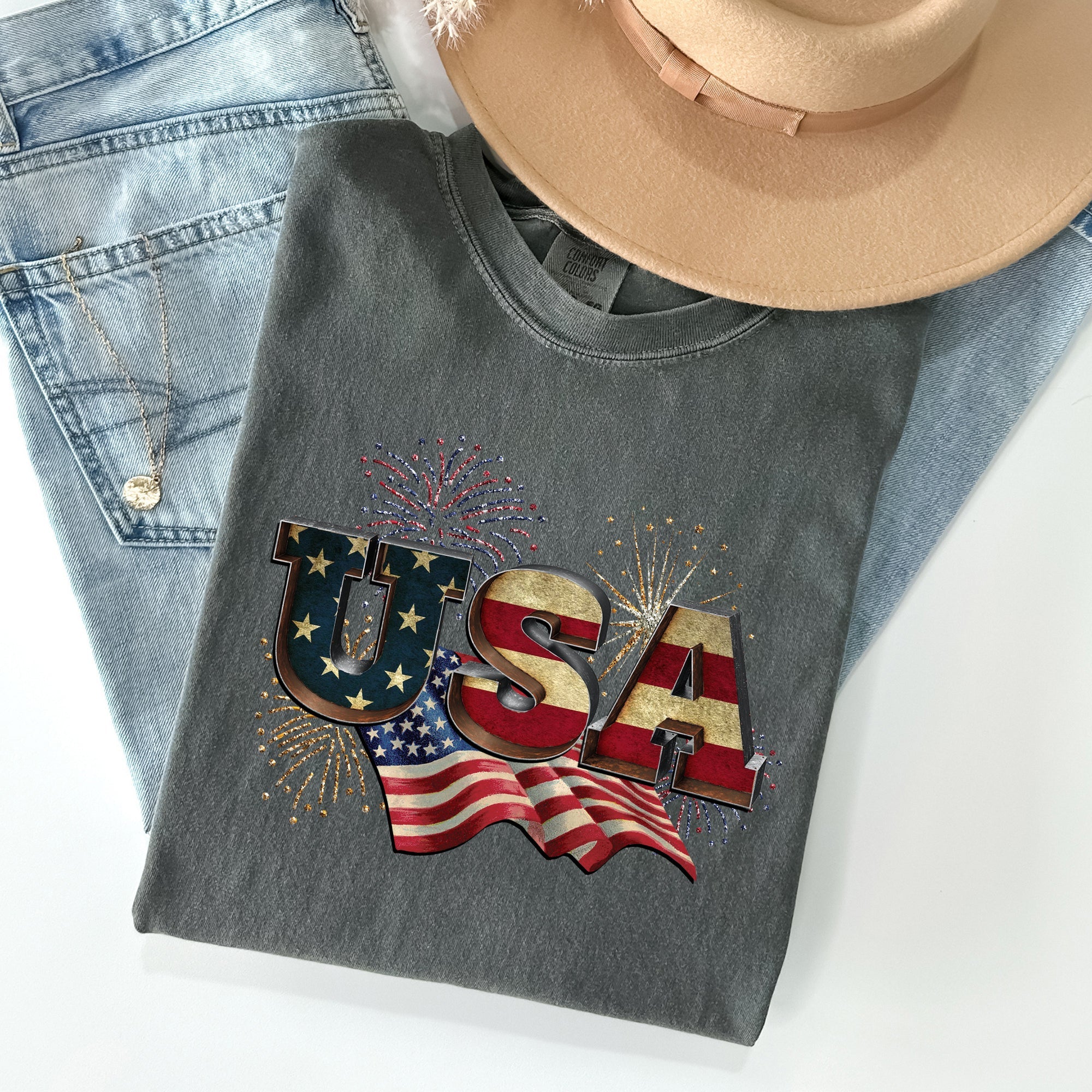 Retro USA Patriotic 4th of July Vintage Flag Edition Exclusive Graphic Comfort Colors Tee