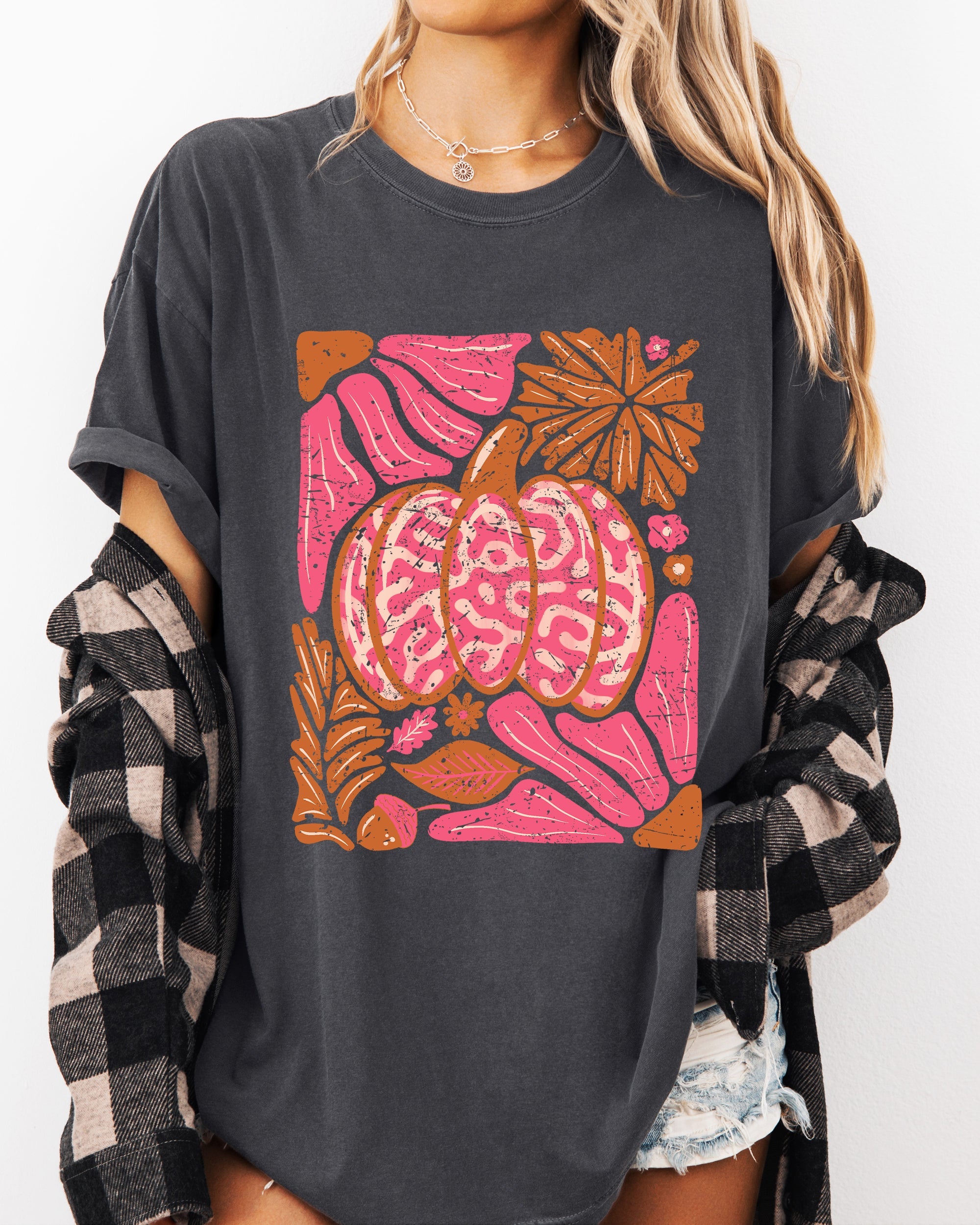 Retro Floral Pumpkin Jack-O-Lantern Harvest Fall Seasonal Design Print Comfort Colors Tee