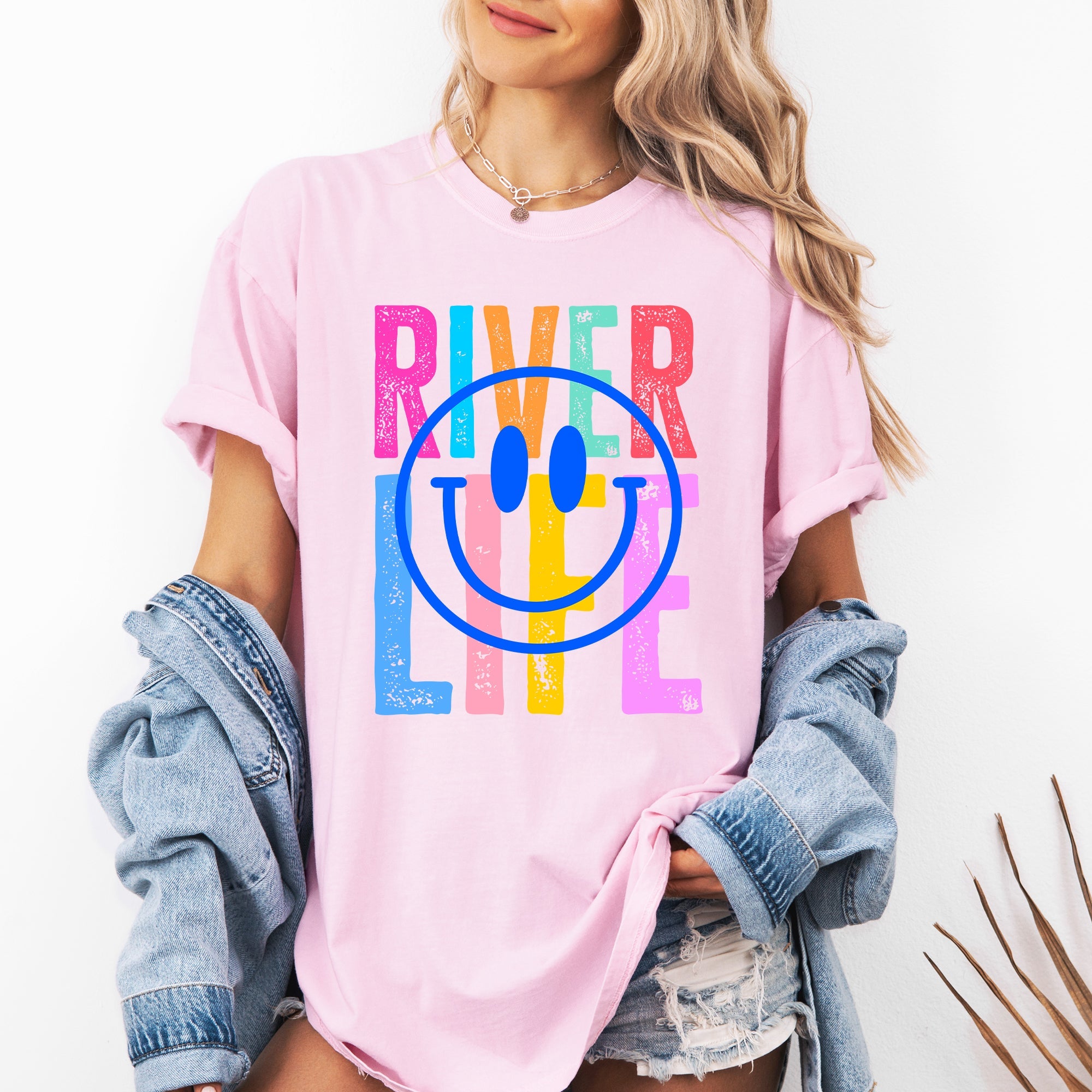 River Life Float Summer River Rat Retro Vintage Vibe Graphic Artwork Edition Comfort Colors Tee