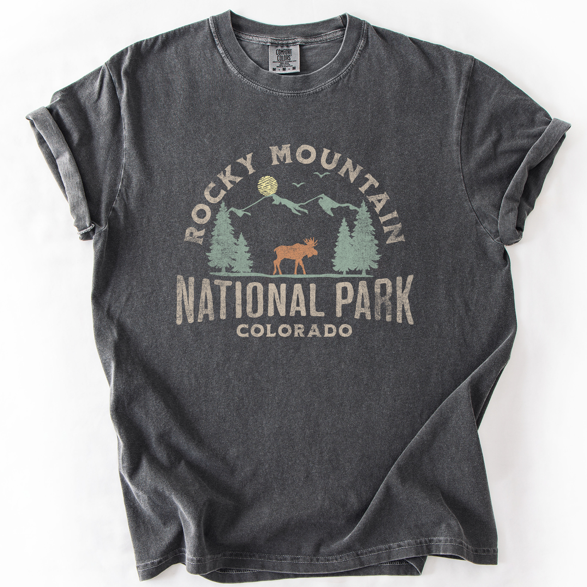 Rocky Mountain National Park Nature Outdoors Camping Hiking Experience Comfort Colors Tee