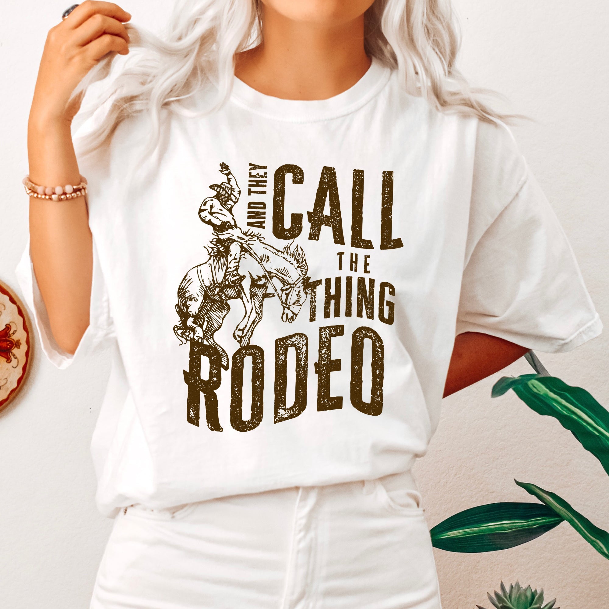 Rodeo Rider Bronco Bull Horse Cowboy Cowgirl Western Rodeo Attire Comfort Colors Tee