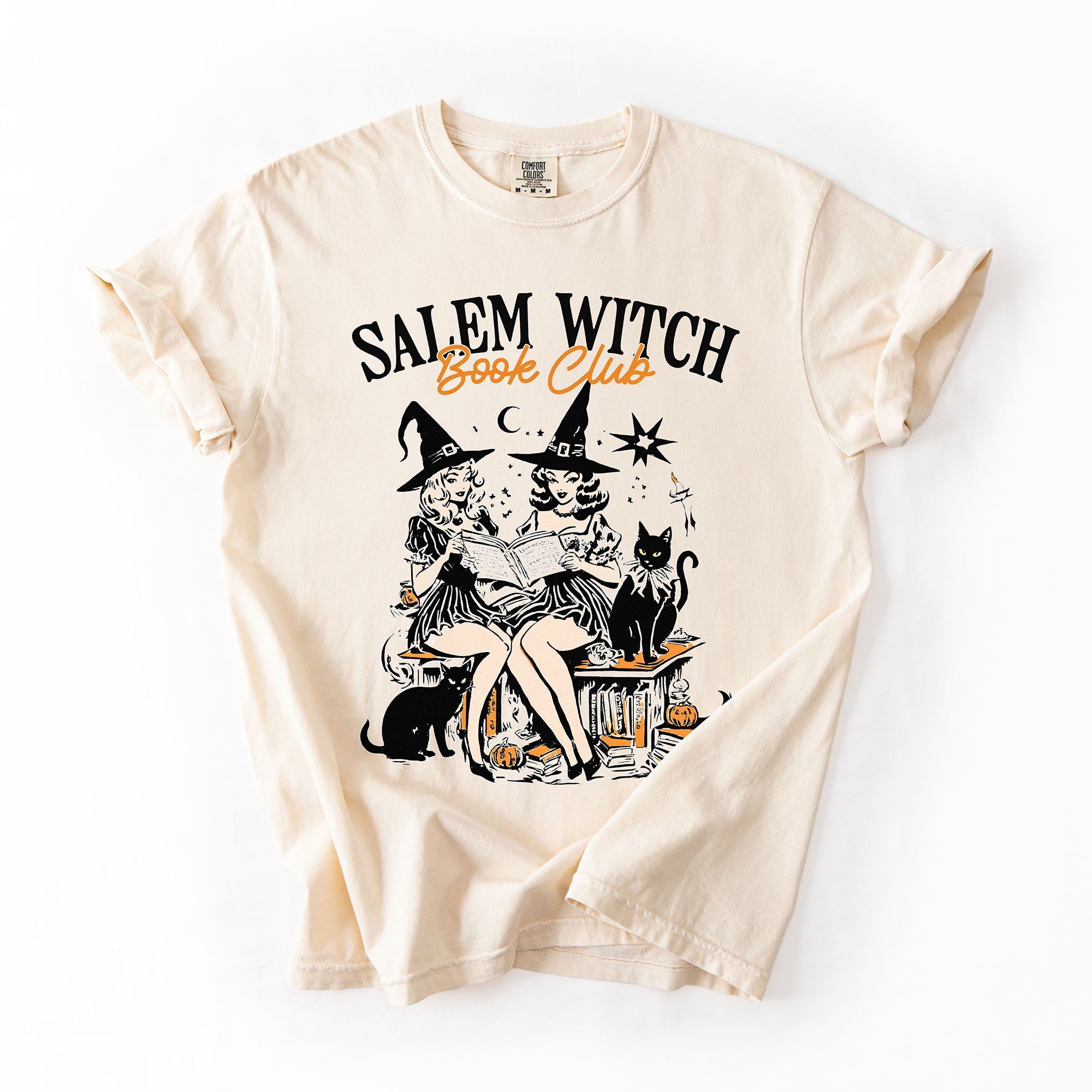 Salem Book Club Cute Cats Retro Vintage Halloween Reading Books Comfort Colors Tee