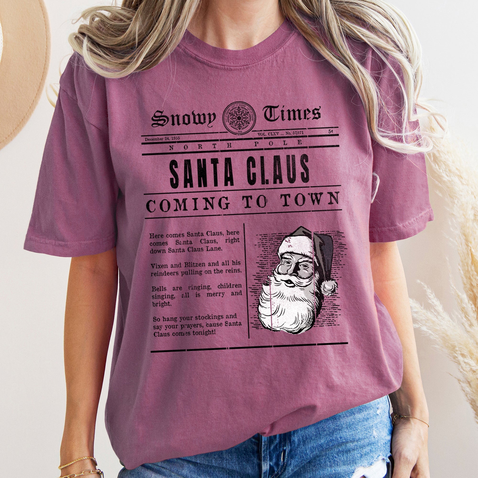 Santa Claus Is Coming To Town Retro Newspaper Vintage Christmas Comfort Colors Tee