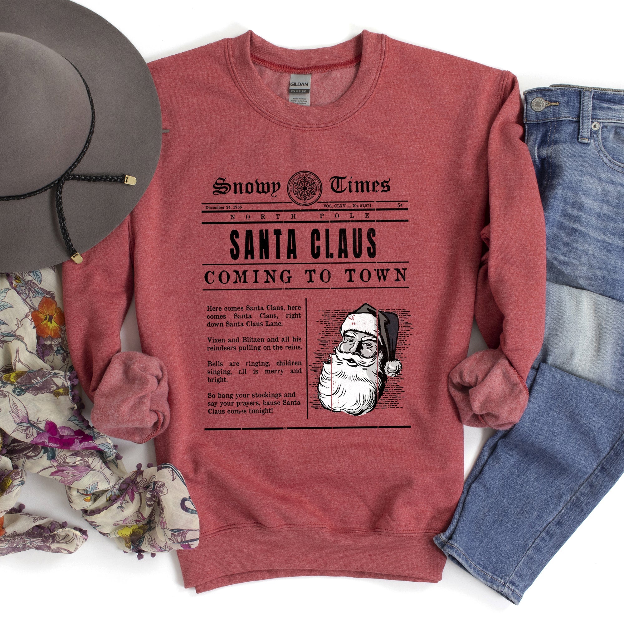 Santa Claus Is Coming To Town, Retro Newspaper Christmas Edition Vintage Print Sweatshirt