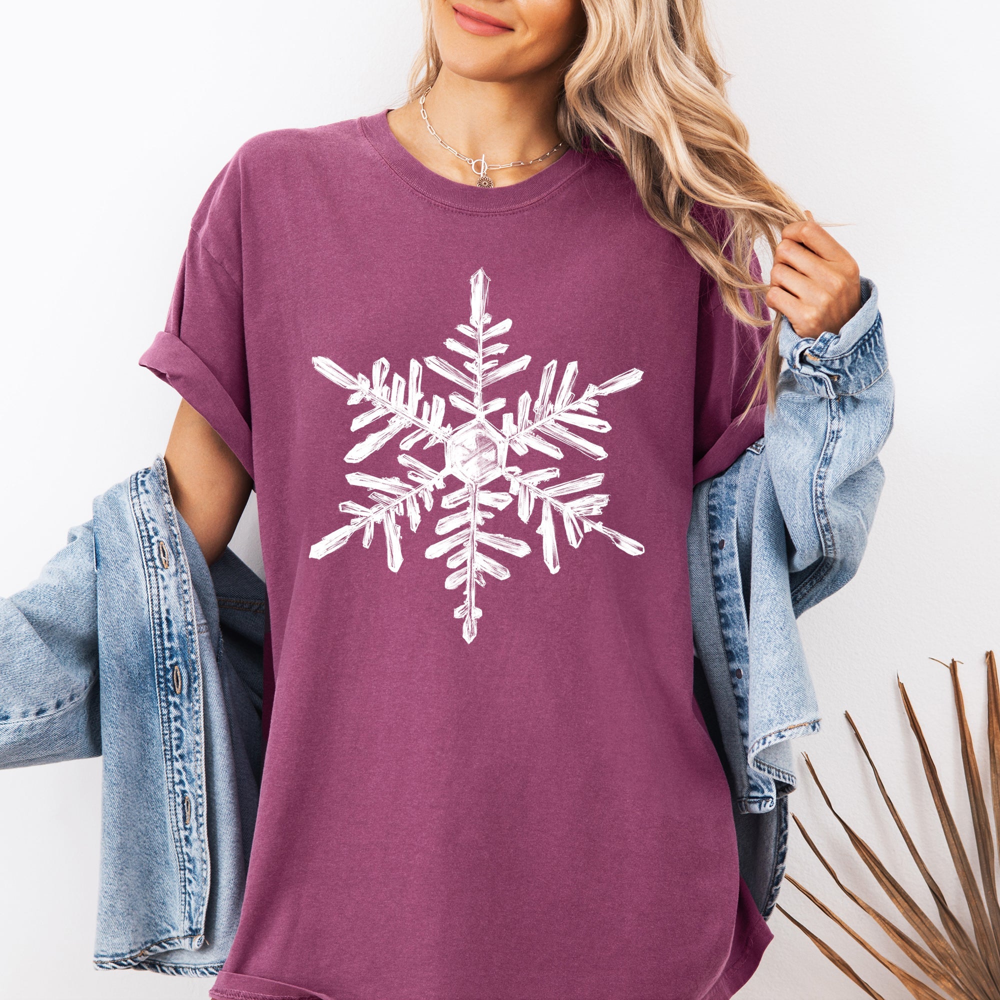 Snowflake Beautiful Winter Christmas Snow Xmas Edition Vintage Holiday Design Comfort Colors Tee