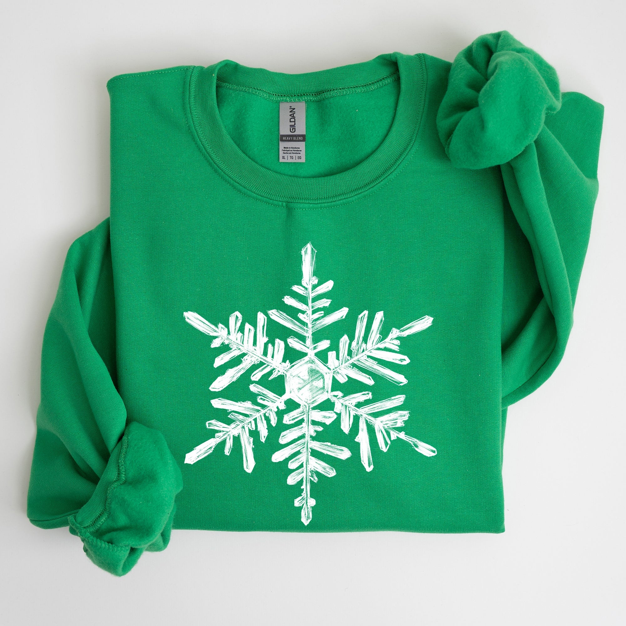 Snowflake Beautiful Winter Christmas Snow Xmas Cozy Holiday Pattern Graphic Sweatshirt
