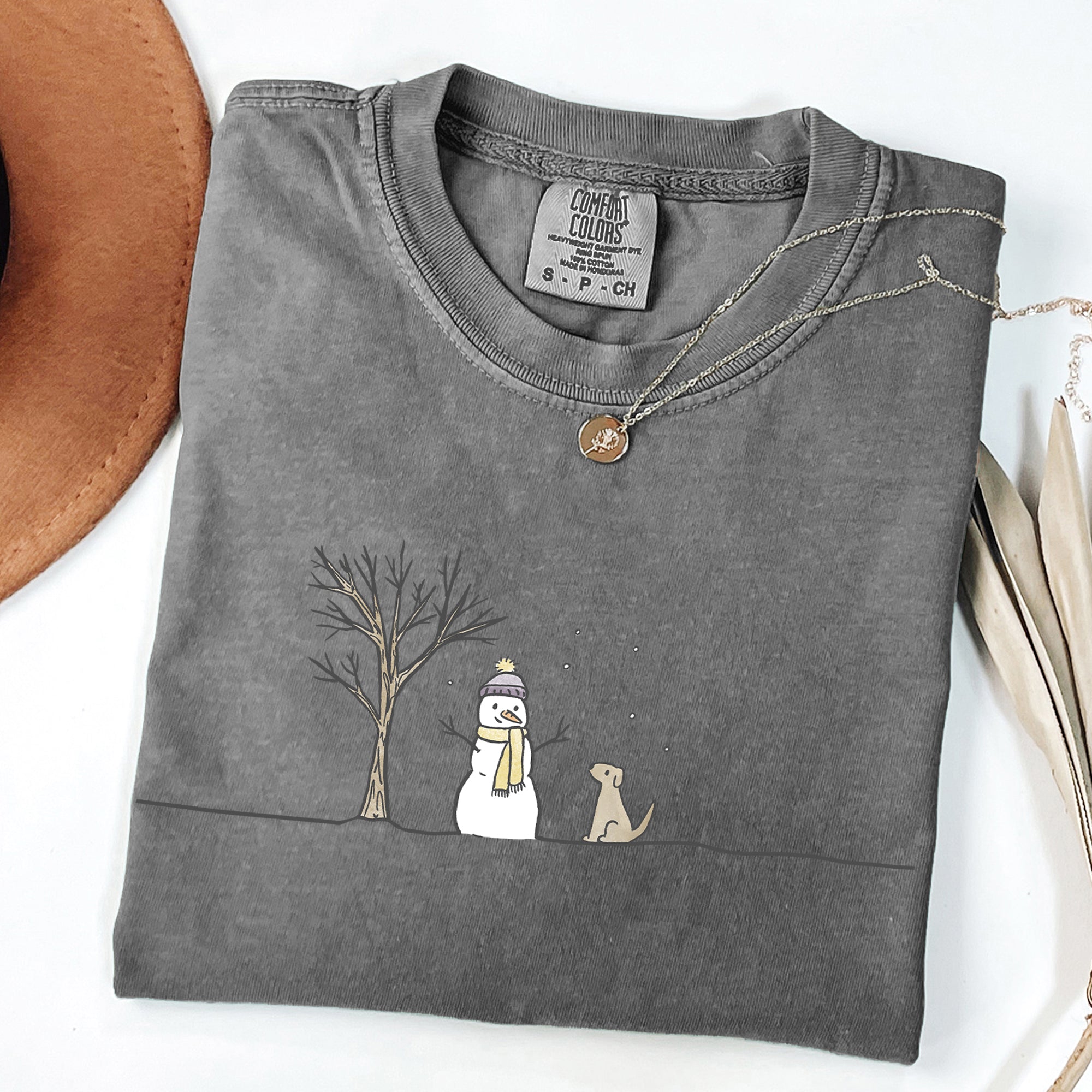 Snowman And Dog Christmas Santa Xmas Winter Snow Scene Vintage Comfort Colors Tee