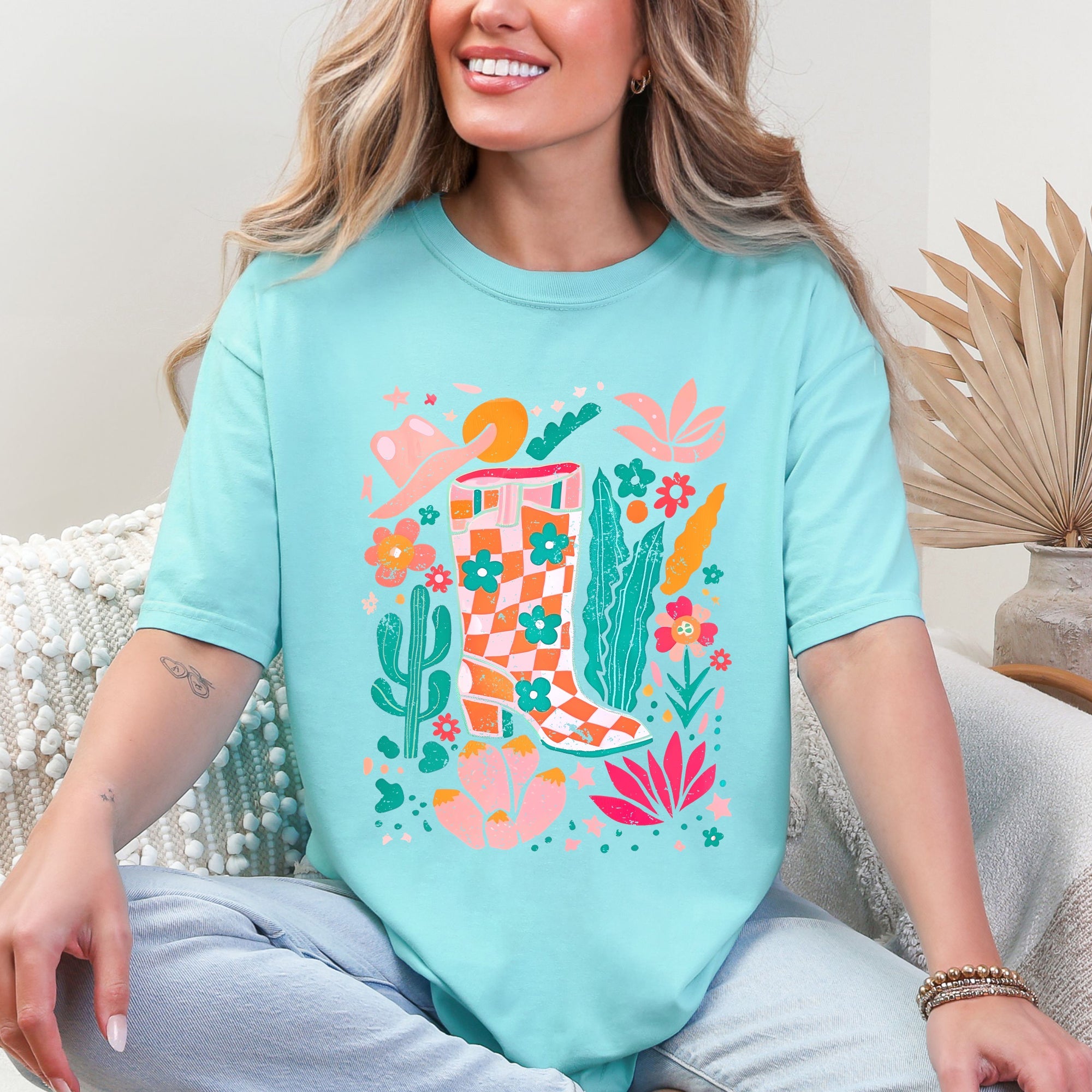 Summer Retro Cowboy Boot Cowgirl Floral Botanical Southwestern Western Print Artwork Comfort Colors Tee